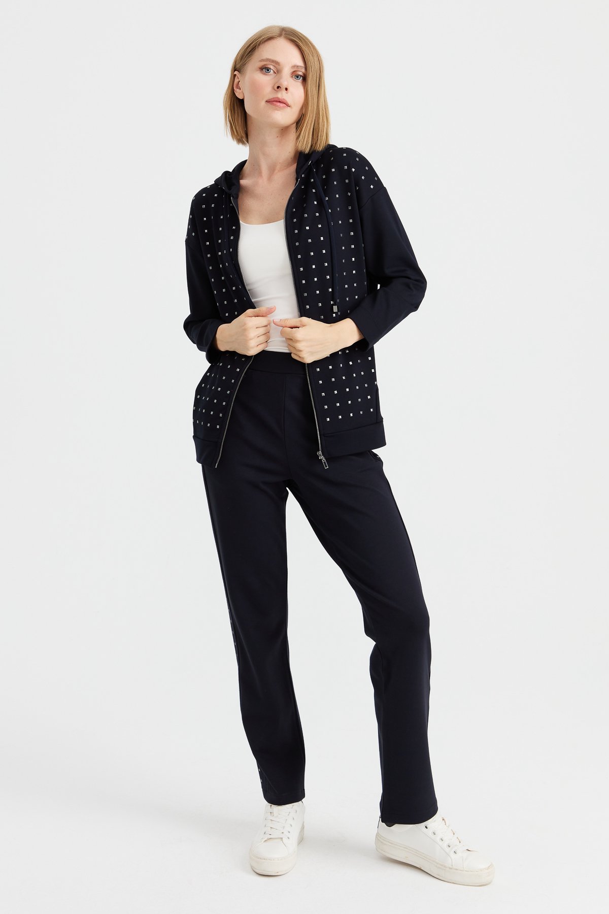 KMK23011Kadın Kapüşonlu Önü Minik Kare Taşlı Sweat Lacivert