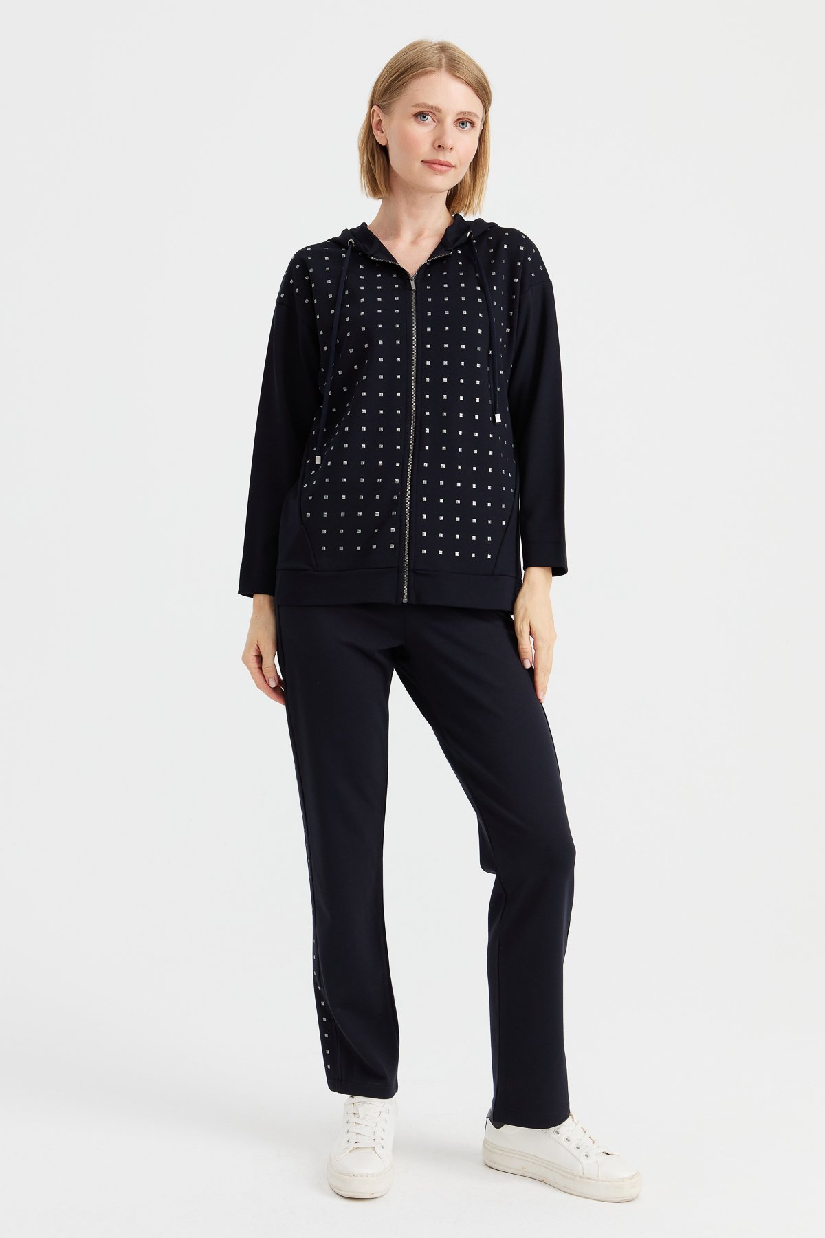 KMK23011Kadın Kapüşonlu Önü Minik Kare Taşlı Sweat Lacivert