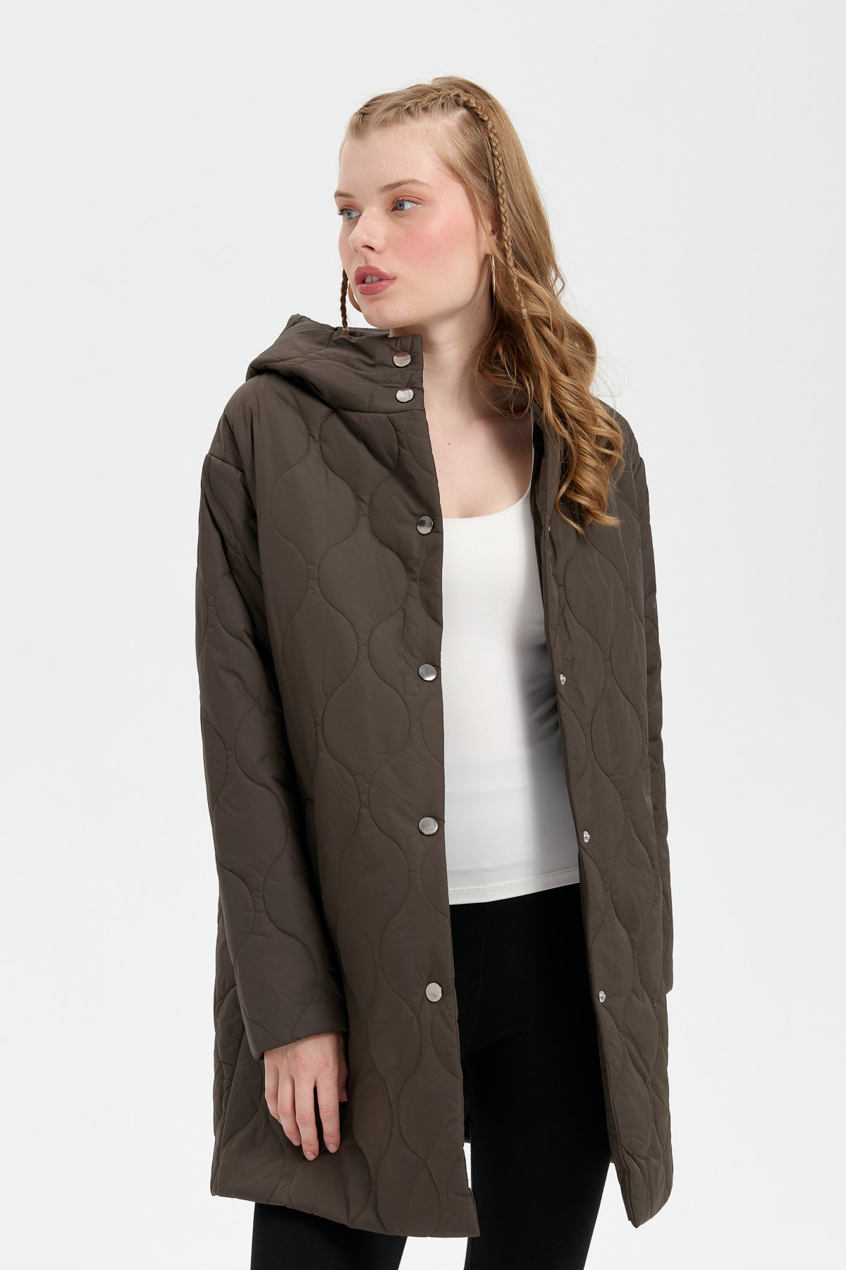 24411Kadın Kapüşonlu Soğan Desenli Araboy Kapitone Kaban Haki