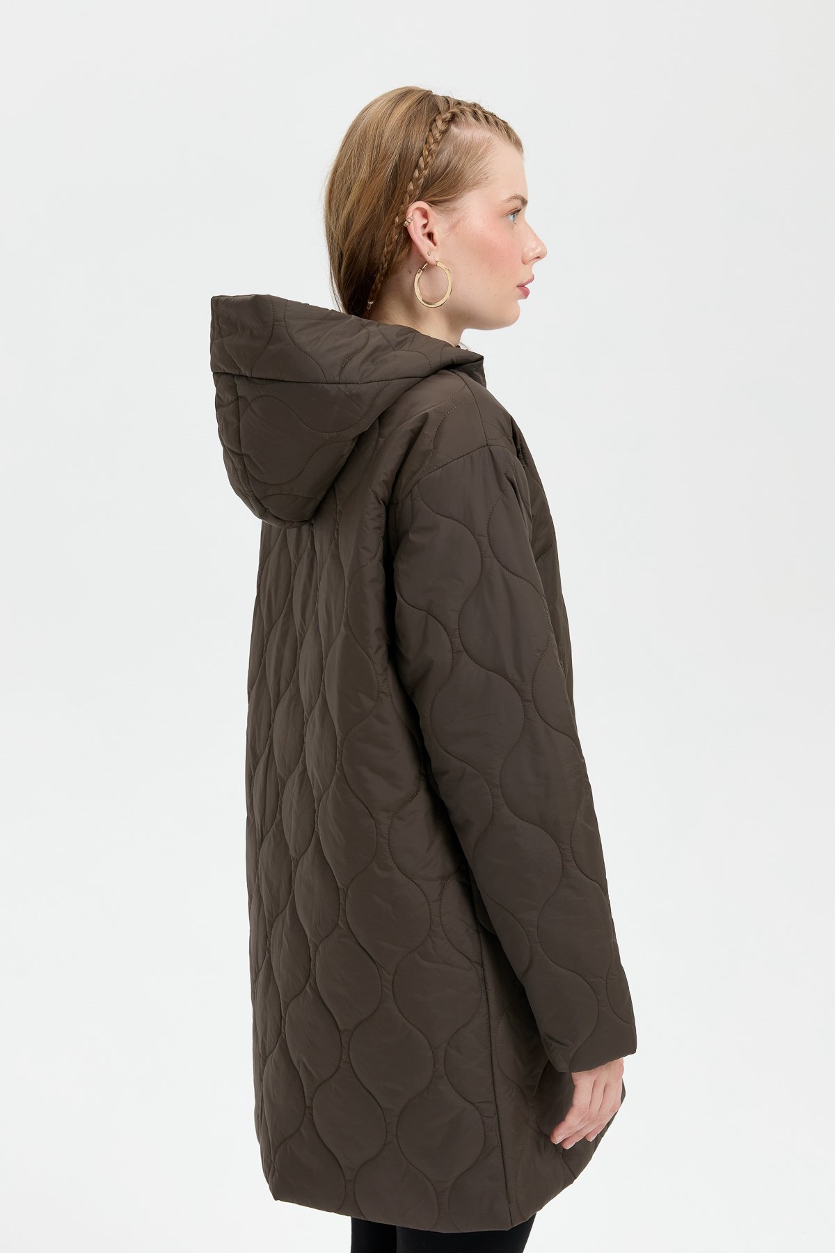 24411Kadın Kapüşonlu Soğan Desenli Araboy Kapitone Kaban Haki