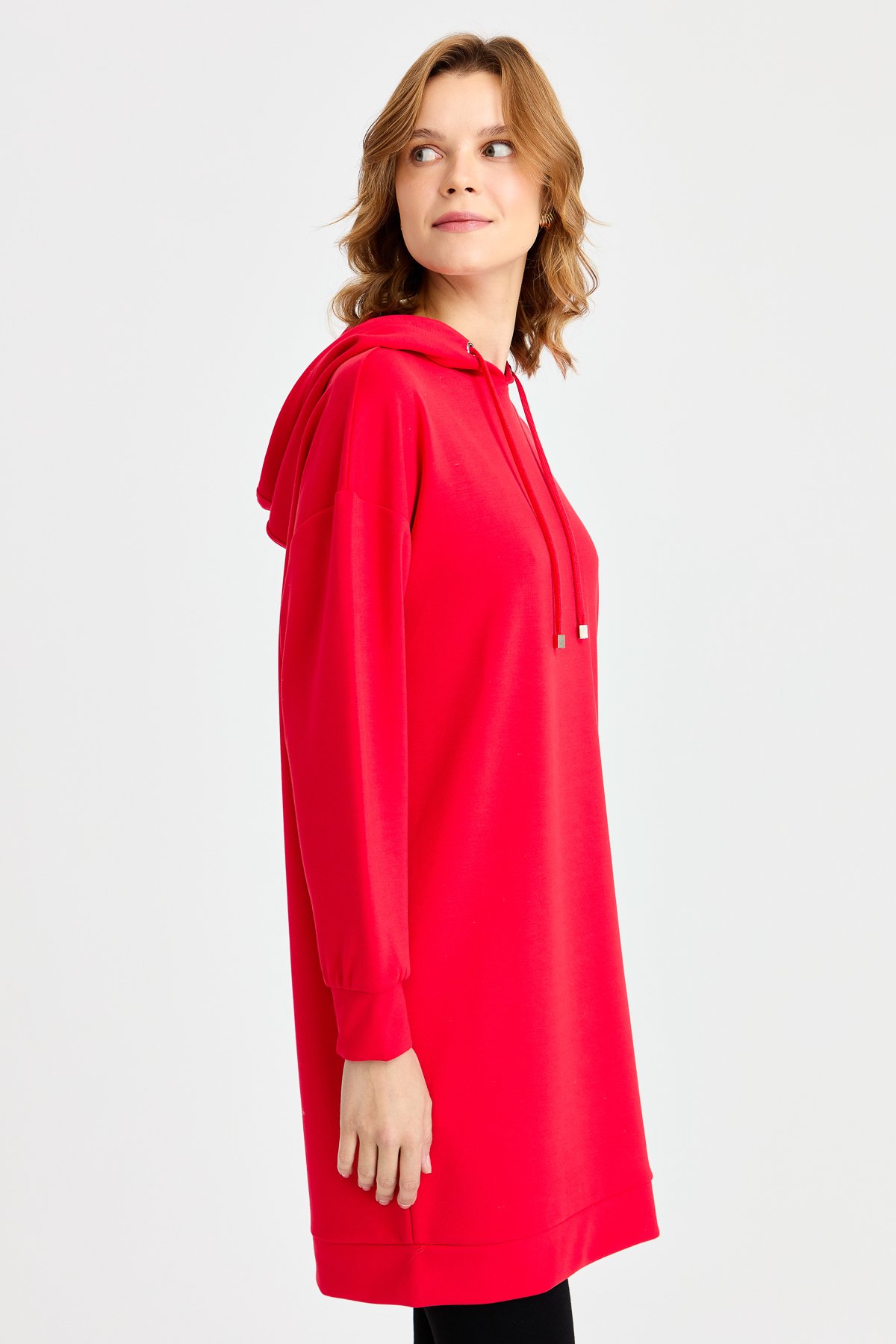 KMK23003Женское спортивное платье с капюшоном