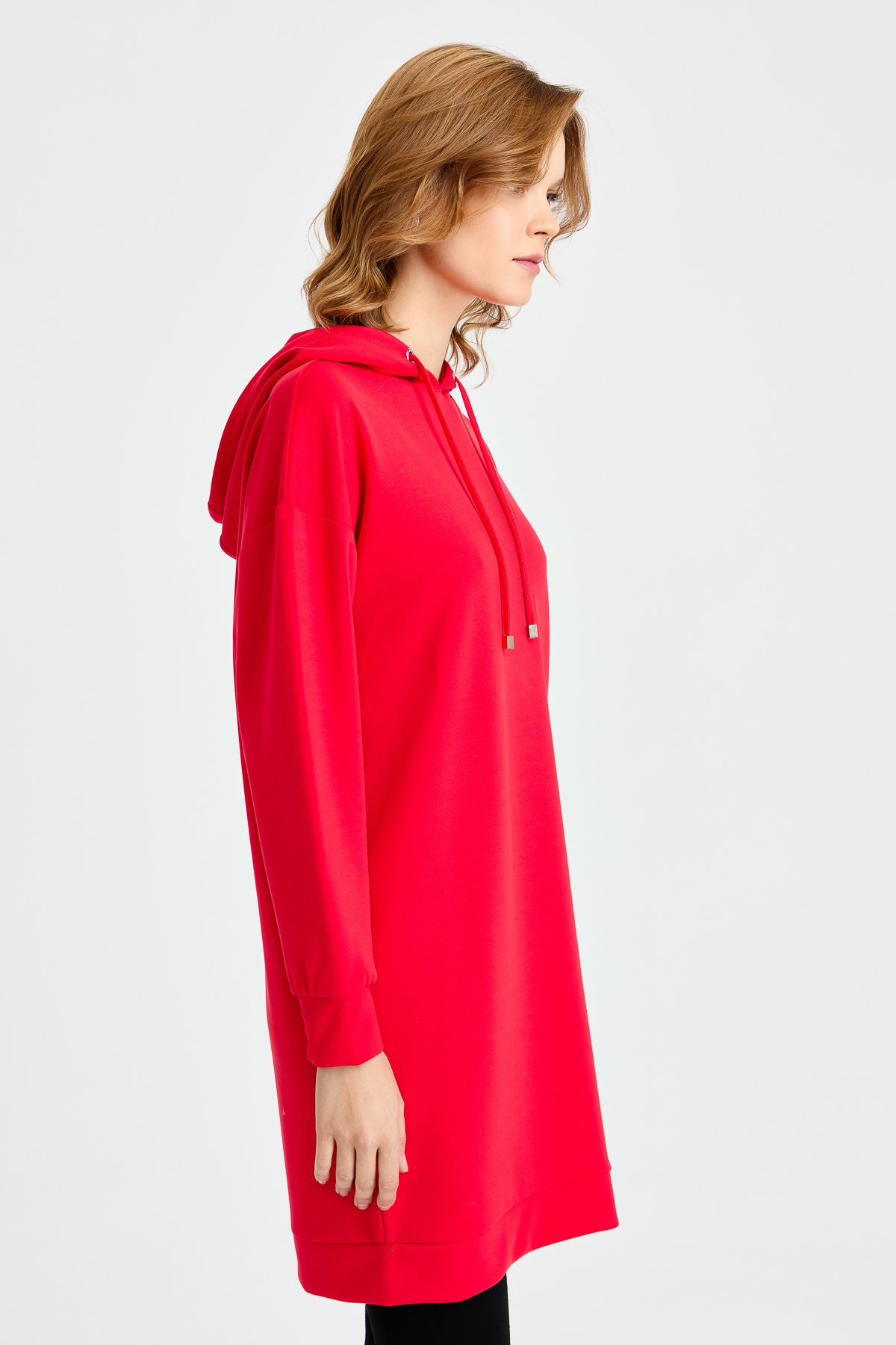 KMK23003Женское спортивное платье с капюшоном