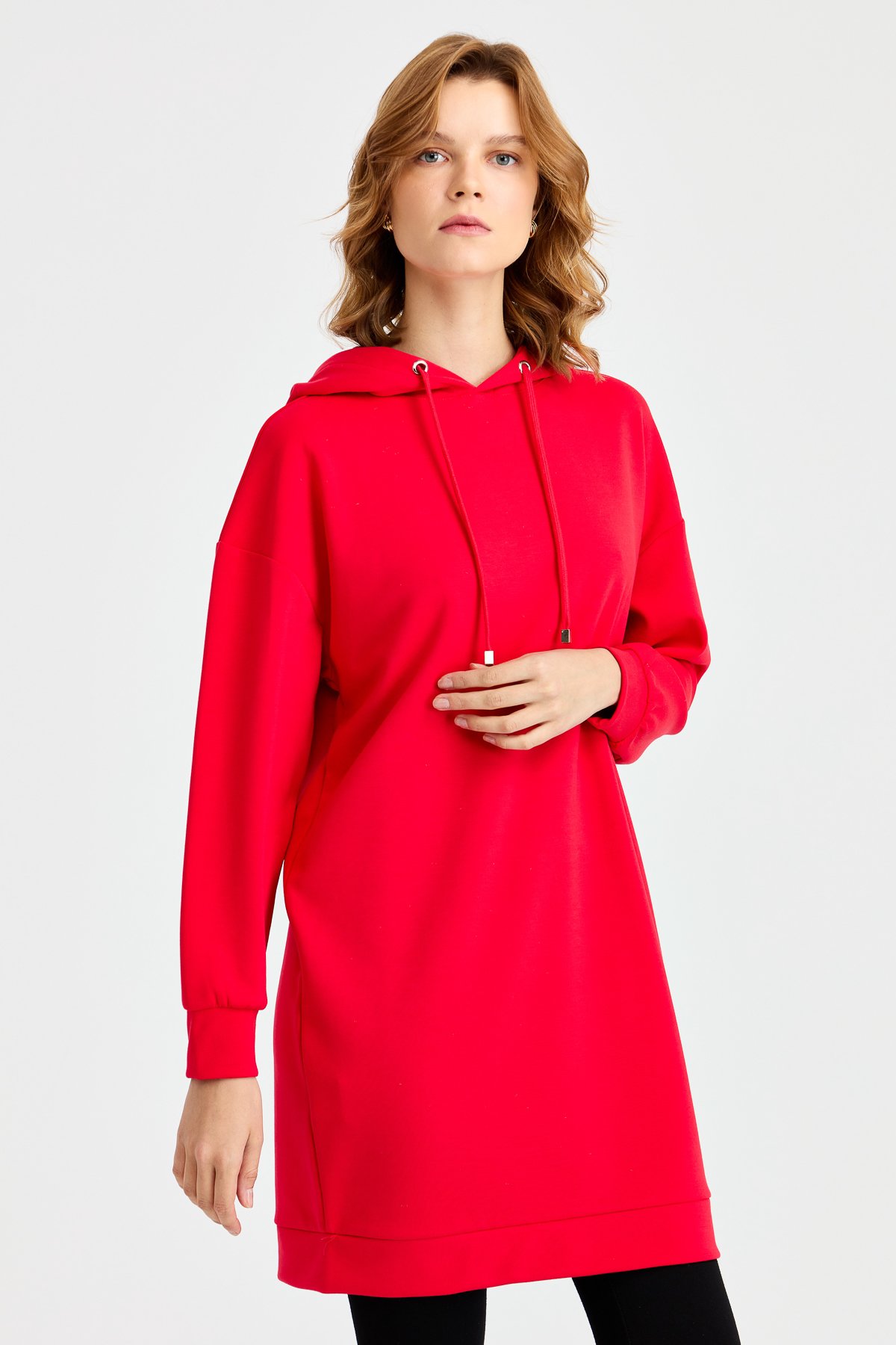 KMK23003Женское спортивное платье с капюшоном