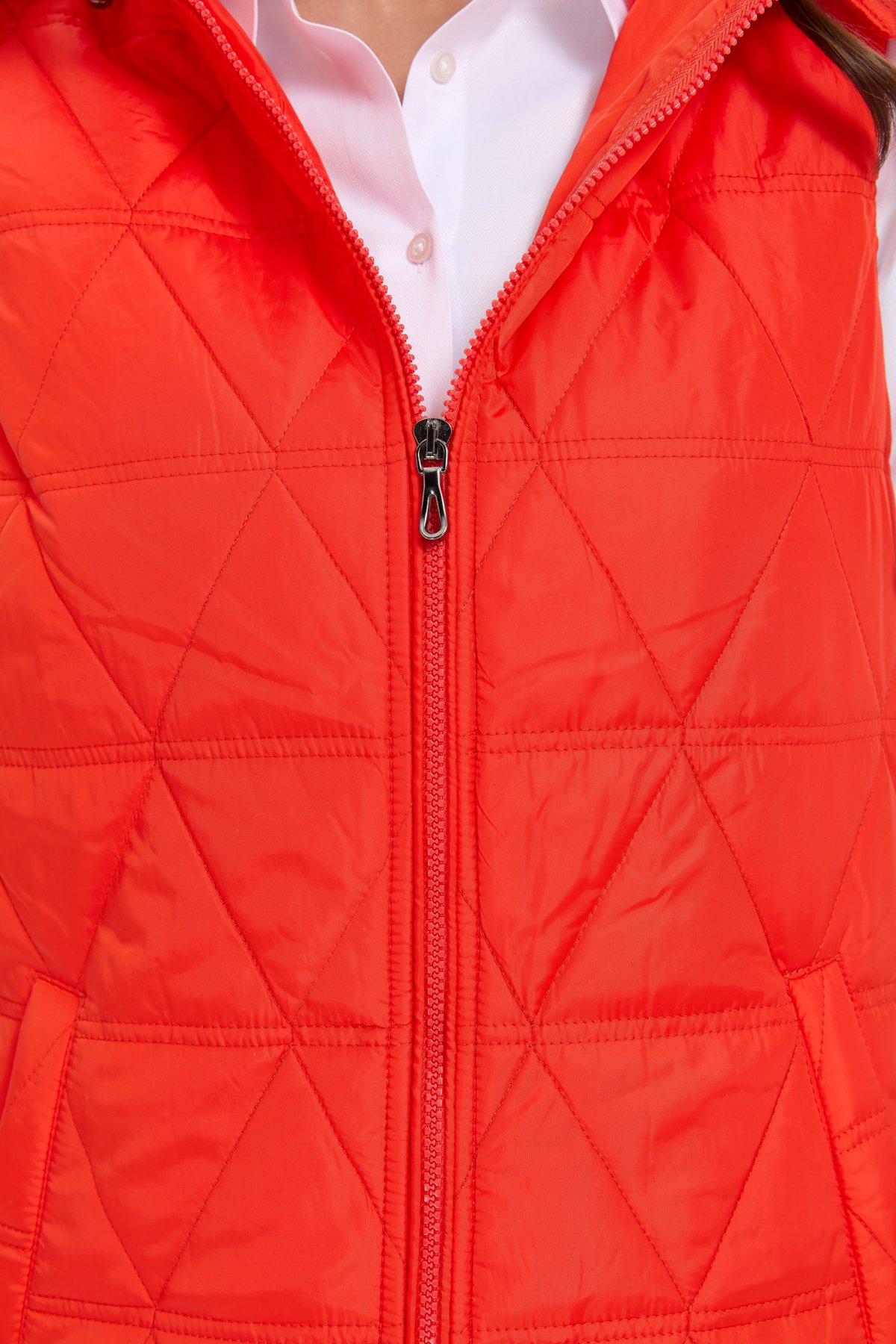 24414Kadın Kapüşonlu Üçgen Desenli Kısa Kapitone Yelek Oranj