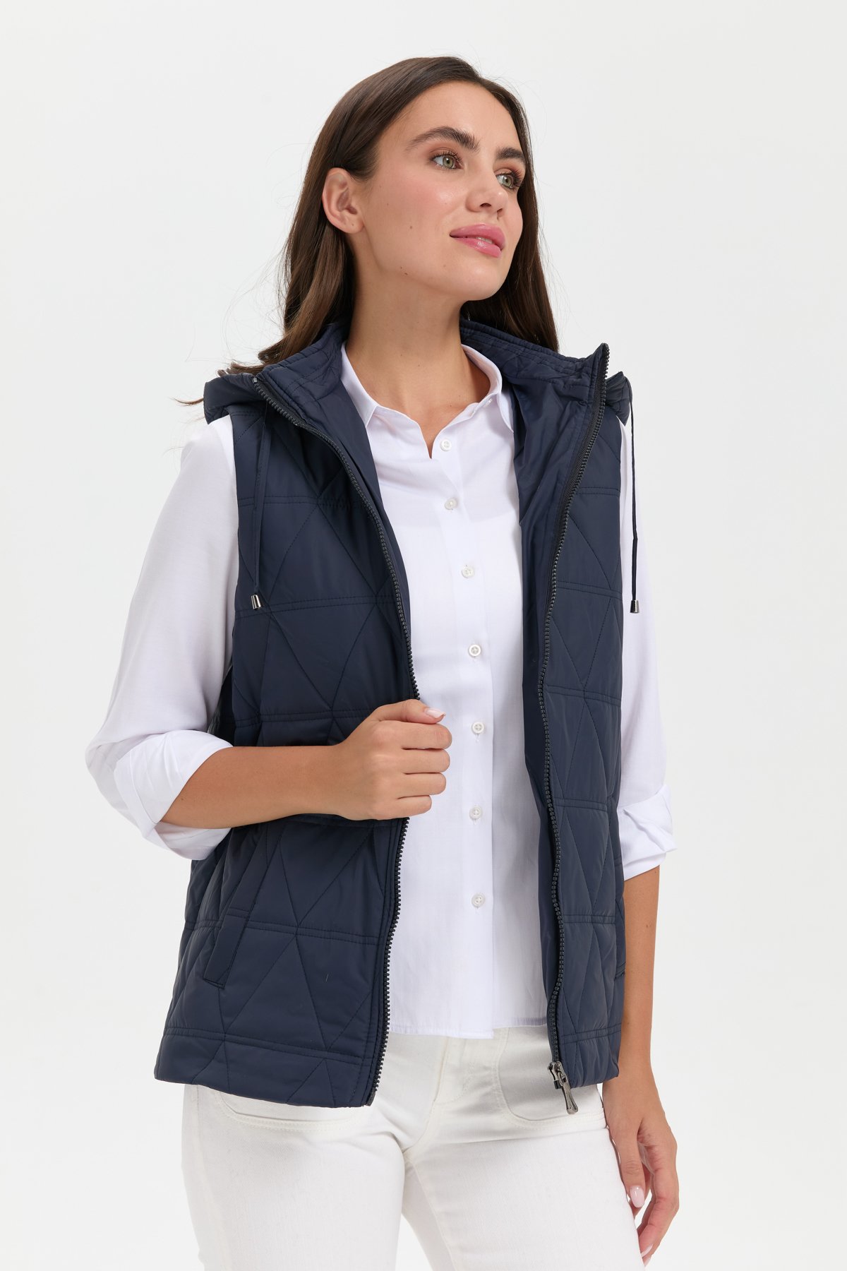 24414Kadın Kapüşonlu Üçgen Desenli Kısa Kapitone Yelek Lacivert