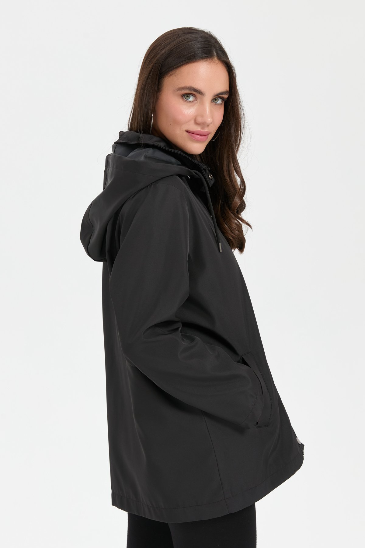 24417Kadın Kapüşonlu Yan Cepli Kısa Trençkot Siyah