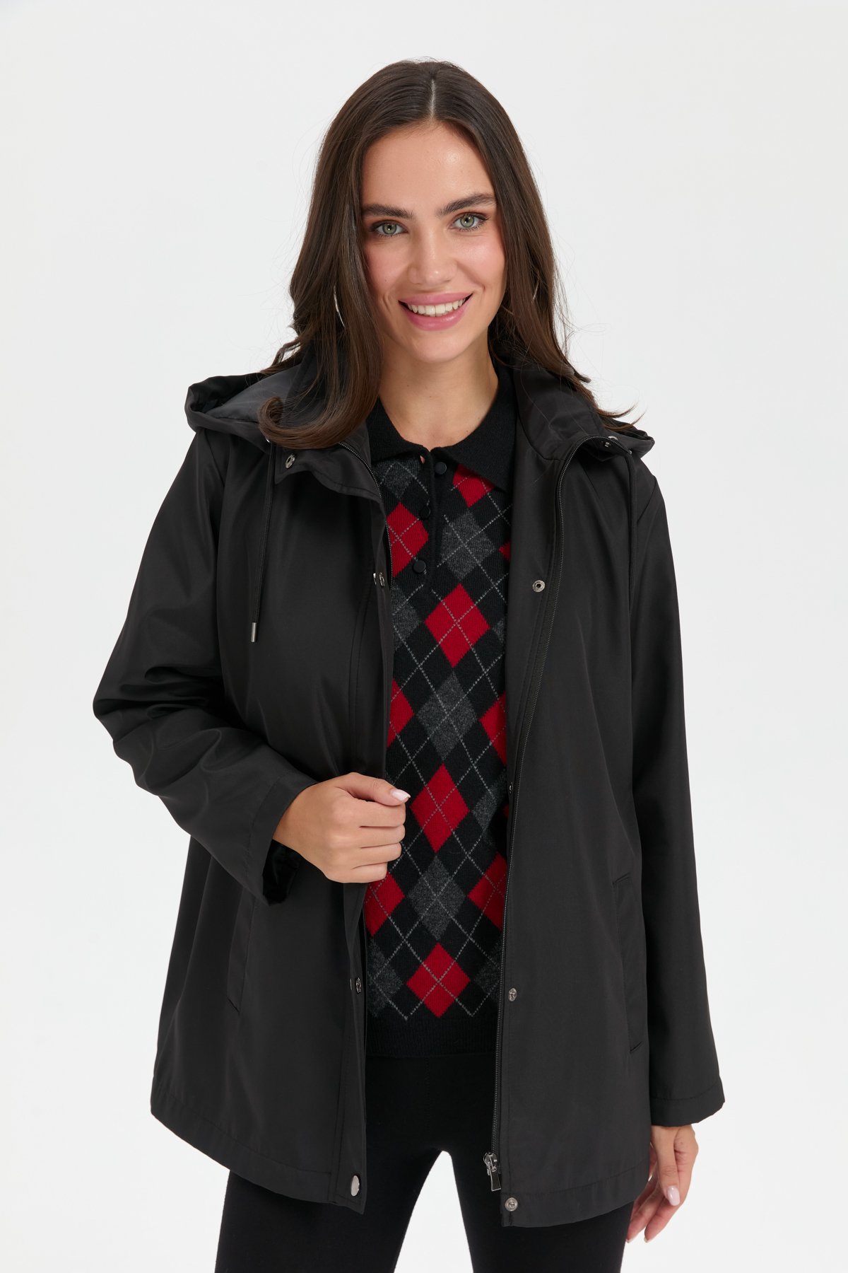 24417Kadın Kapüşonlu Yan Cepli Kısa Trençkot Siyah