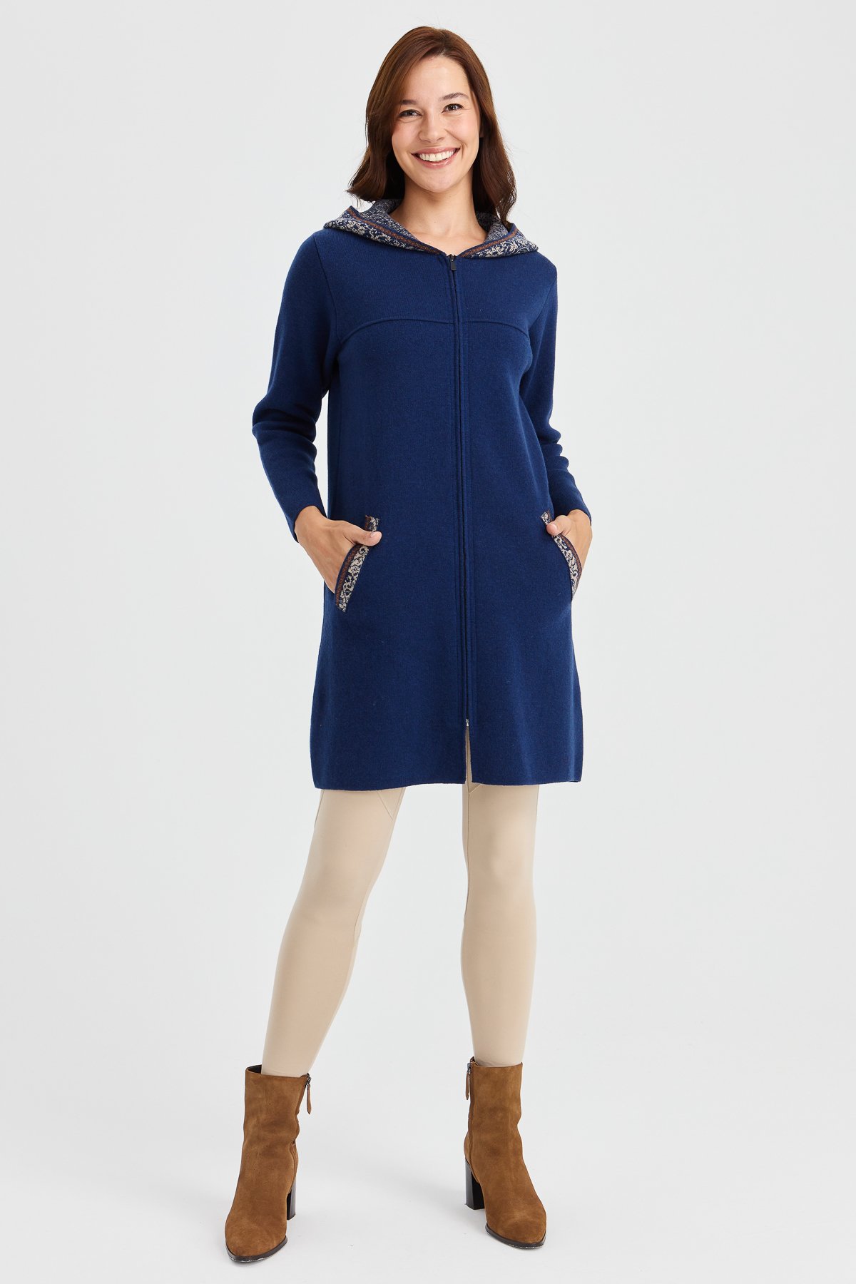 22156Kadın Kapüşonlu Yün Kaban İndigo