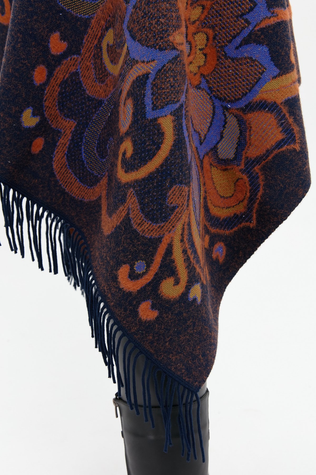 24029Kadın Karışık Büyük Çiçek Desenli Battal Boy Şal Lacivert_Sax Sim