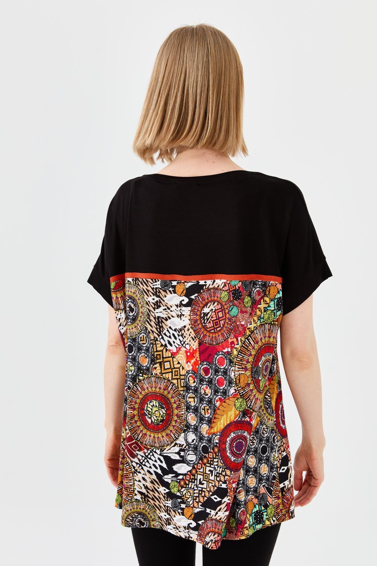 23727Kadın Karışık Desenli Düşük Kollu Penye T-shirt Siyah