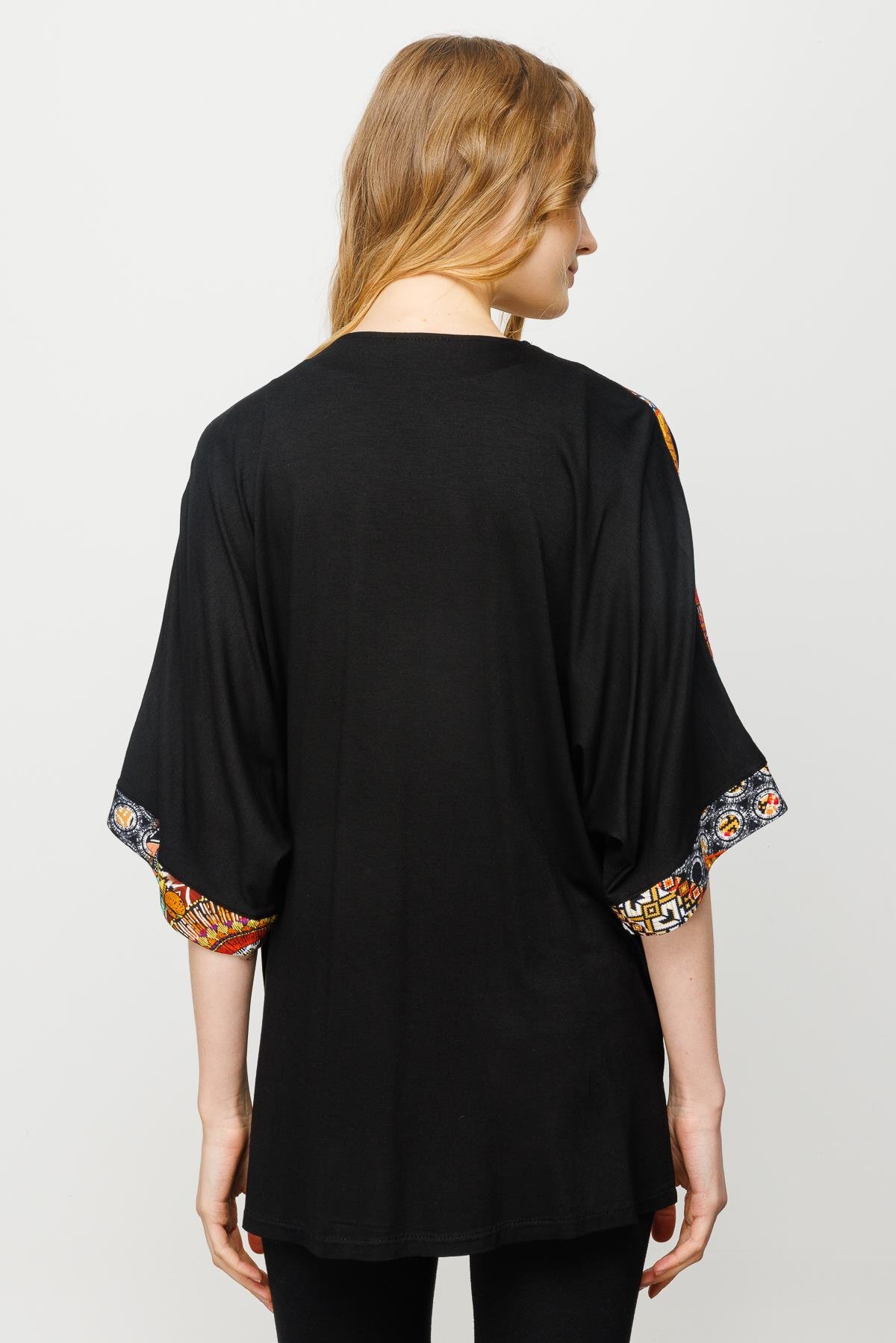 23726Kadın Karışık Desenli Yarasa Kol Penye Ceket Siyah