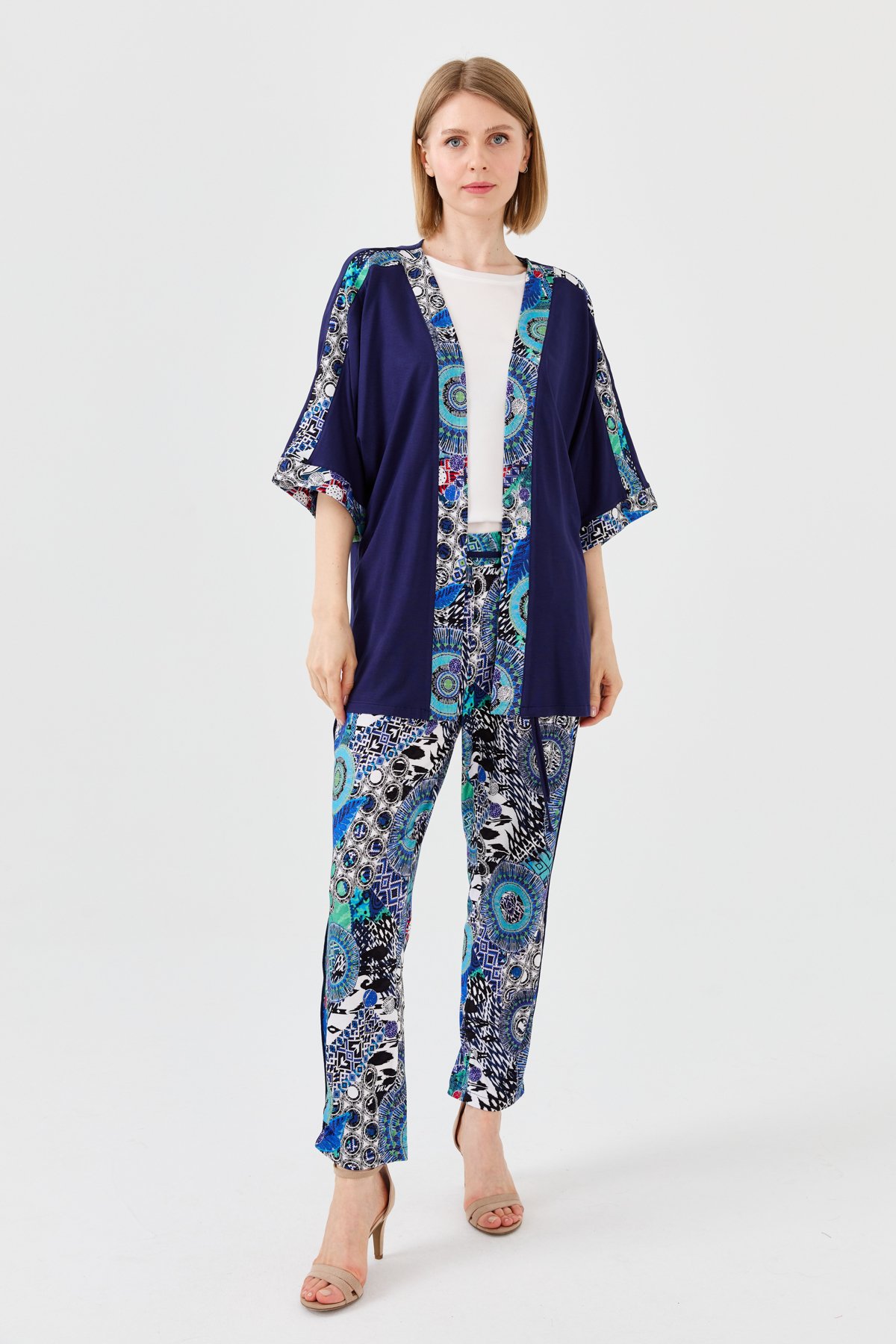 23726Kadın Karışık Desenli Yarasa Kol Penye Ceket Lacivert