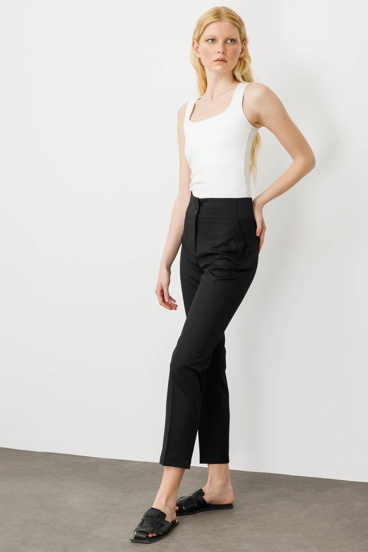 25902Kadın Kemer Yanı Lastikli Bilek Boy Yazlık Kumaş Pantolon Siyah