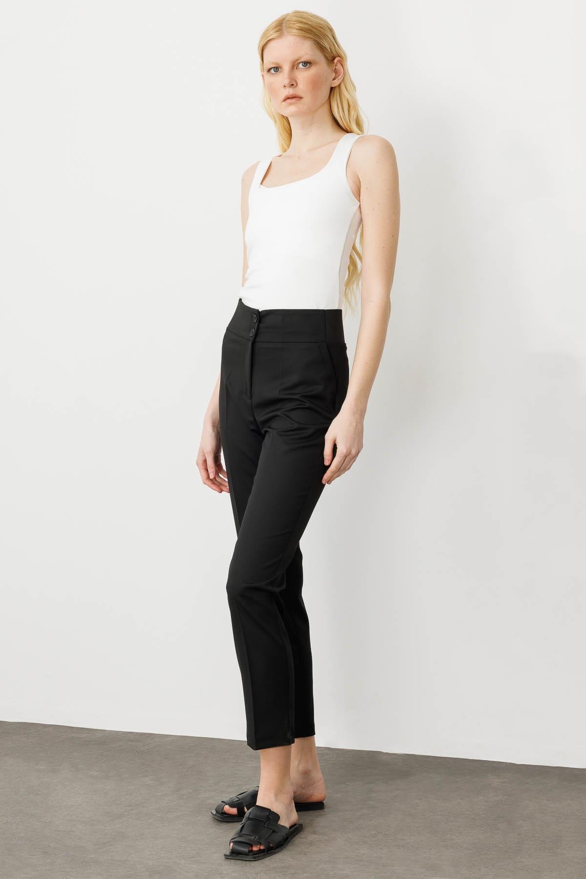 25902Kadın Kemer Yanı Lastikli Bilek Boy Yazlık Kumaş Pantolon Siyah