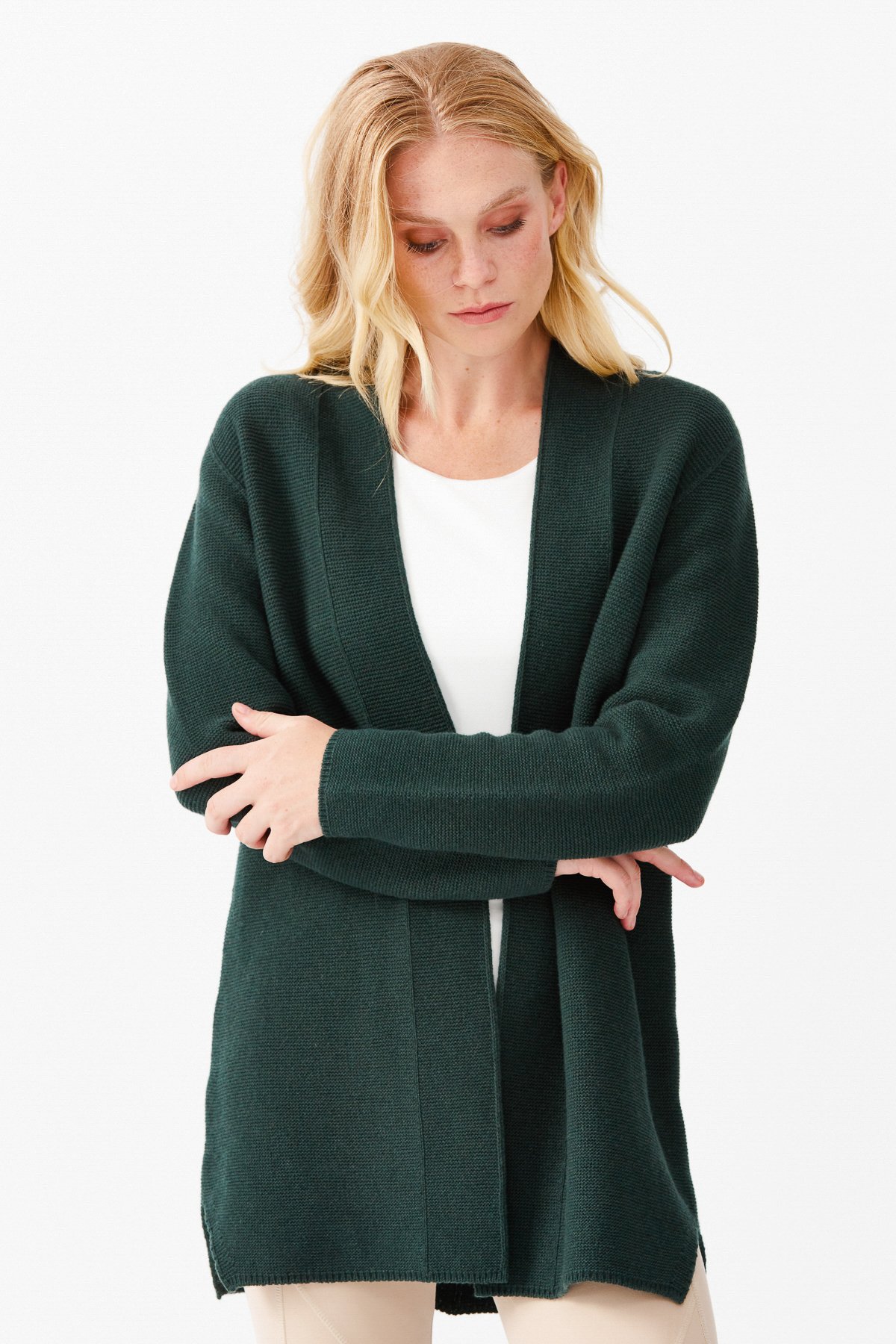 22095Женский жакет нараспашку с разрезом, зеленый