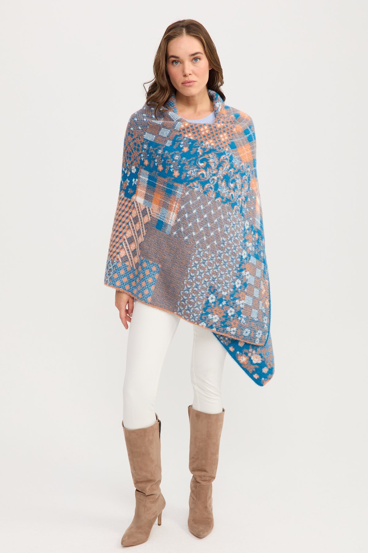 22261Kadın Kırk Yama Desenli Büyük Şal 23