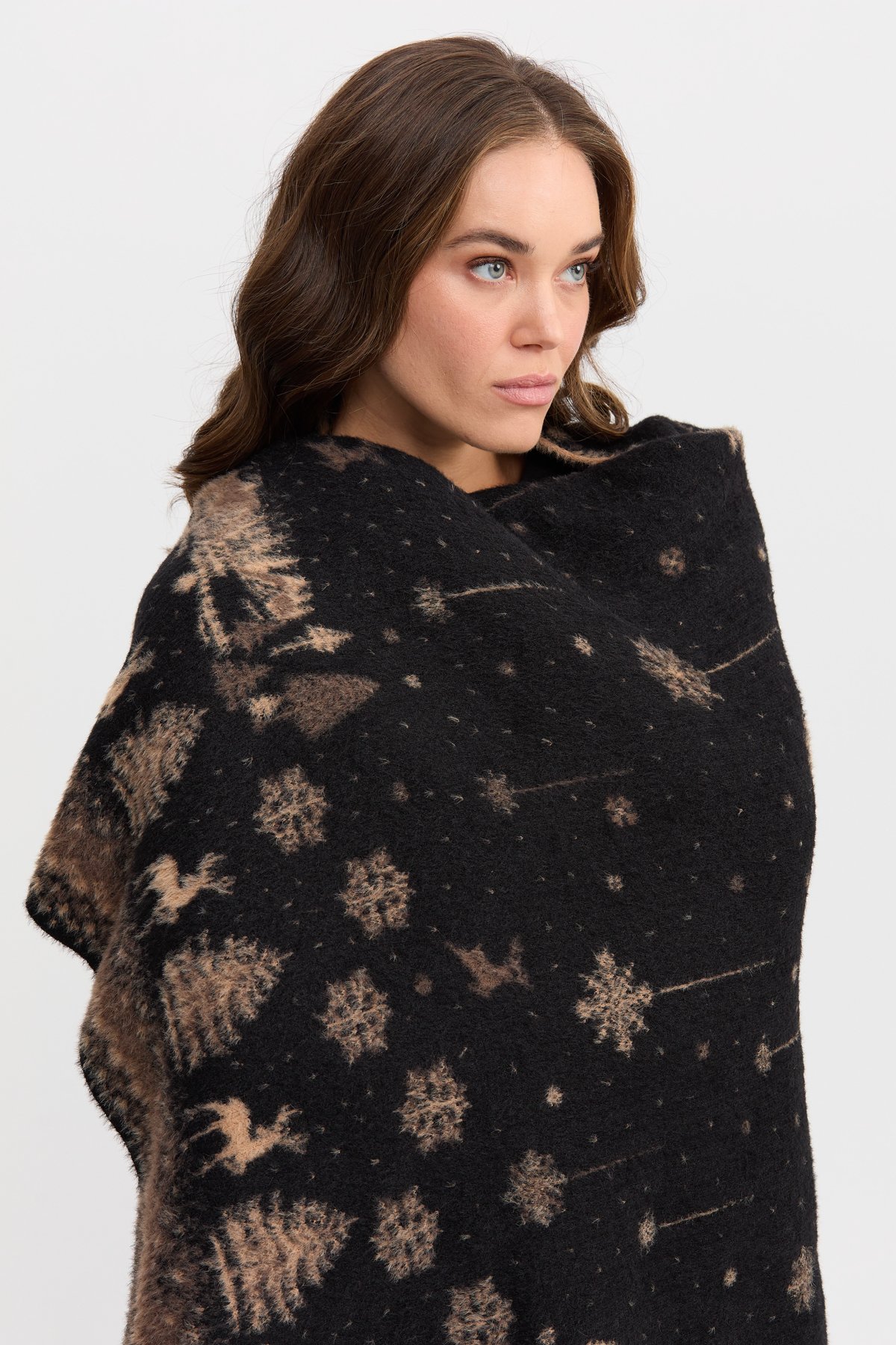 22261Kadın Kırk Yama Desenli Büyük Şal 27