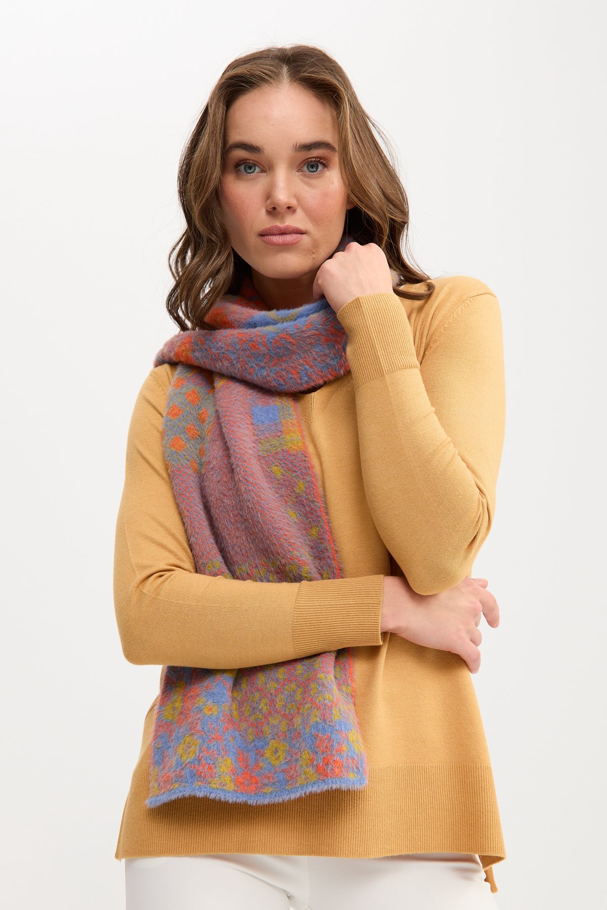 22265Kadın Kırk Yama Desenli Kaşkol 10