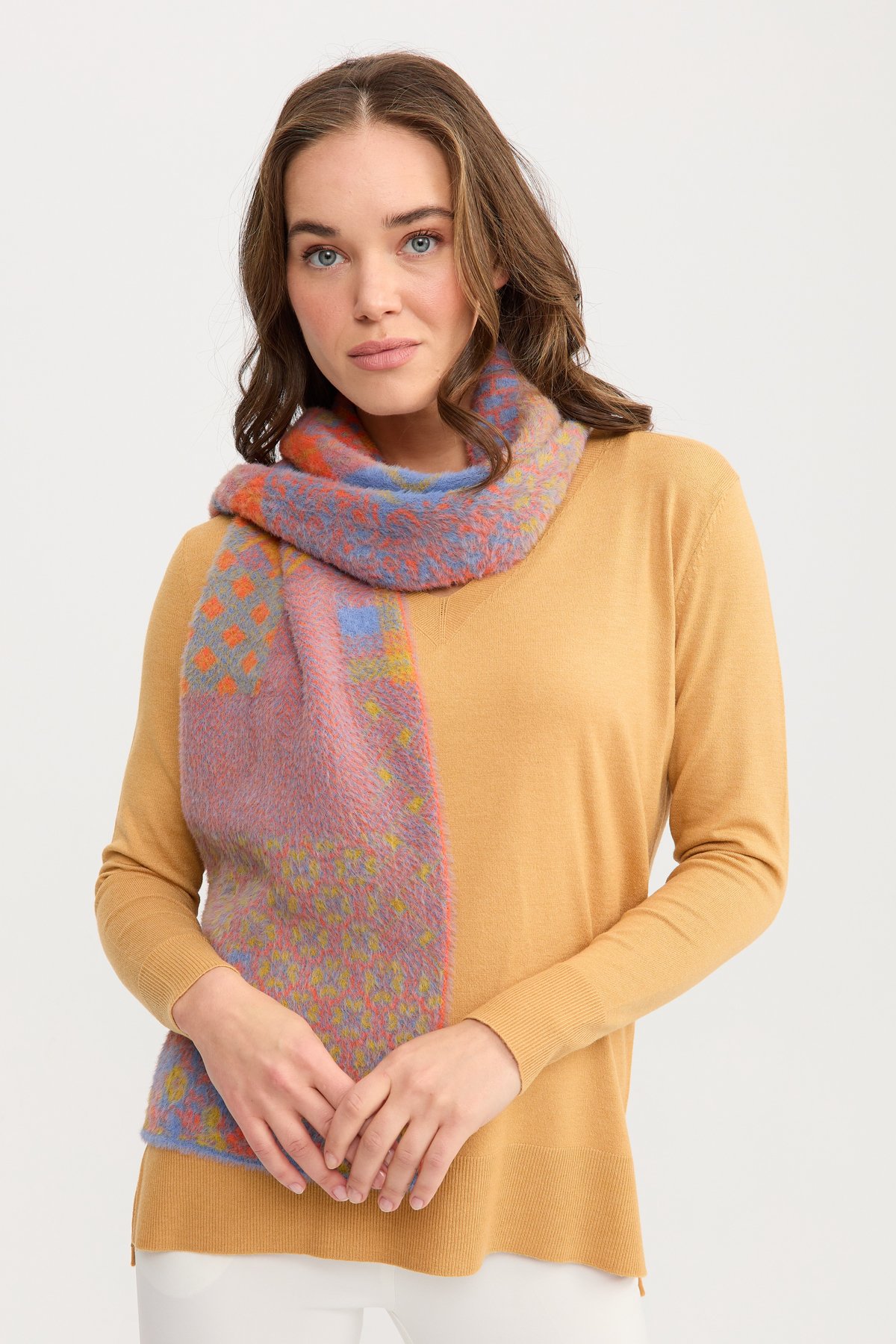 22265Kadın Kırk Yama Desenli Kaşkol 10