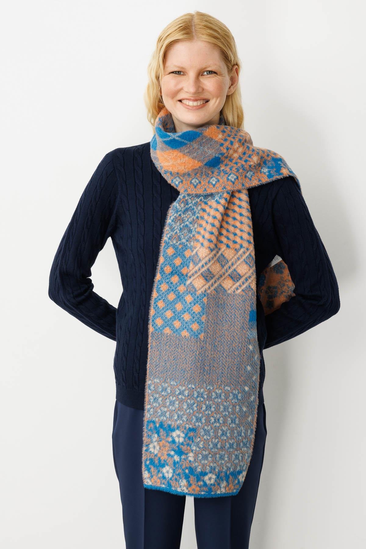 22265Kadın Kırk Yama Desenli Kaşkol 23