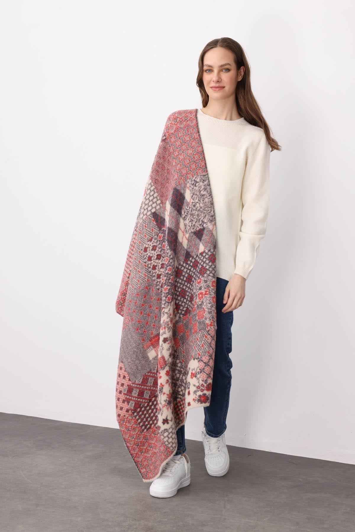 22261Kadın Kırk Yama Desenli Büyük Şal 3