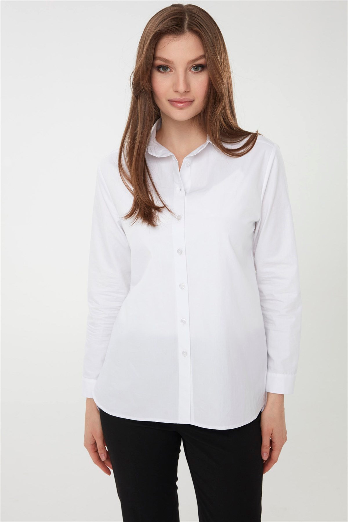 22805Kadın Koton Uzun Gömlek Beyaz