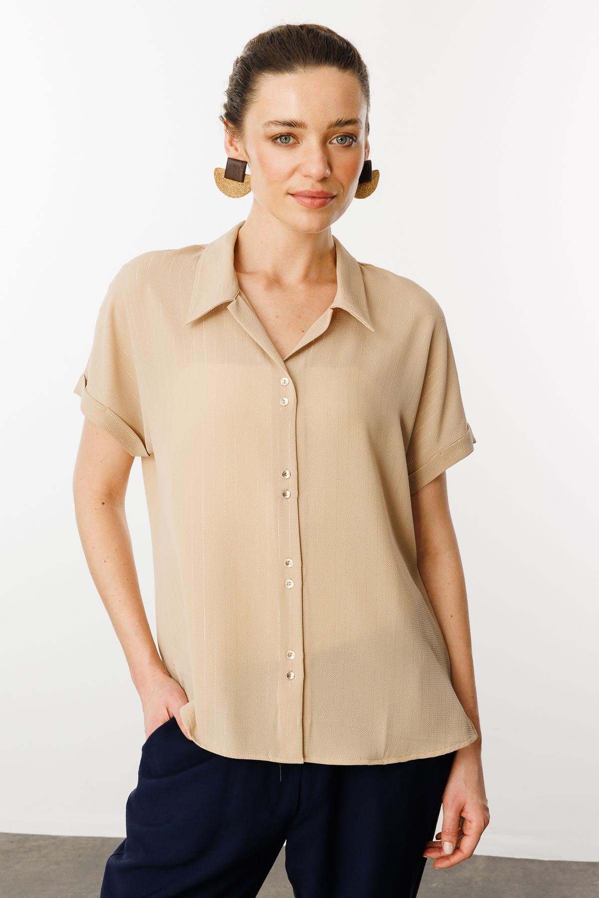 25845Kadın Krep Kumaş Simli Gömlek Vizon