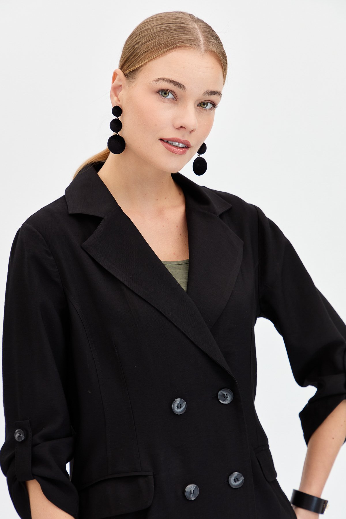 KMY24100Kadın Kruvaze Model Düğmeli Keten Ceket Siyah