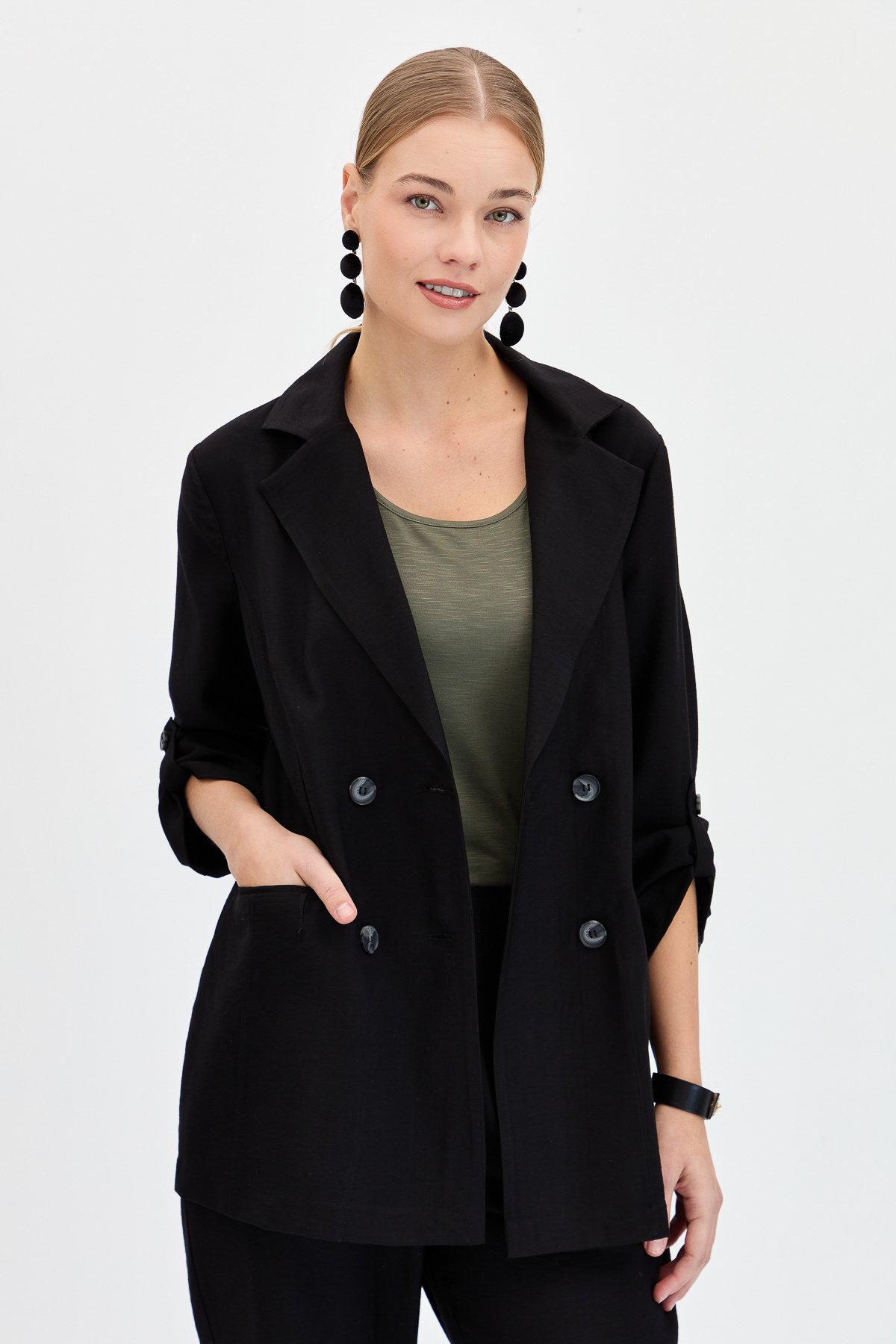 KMY24100Kadın Kruvaze Model Düğmeli Keten Ceket Siyah
