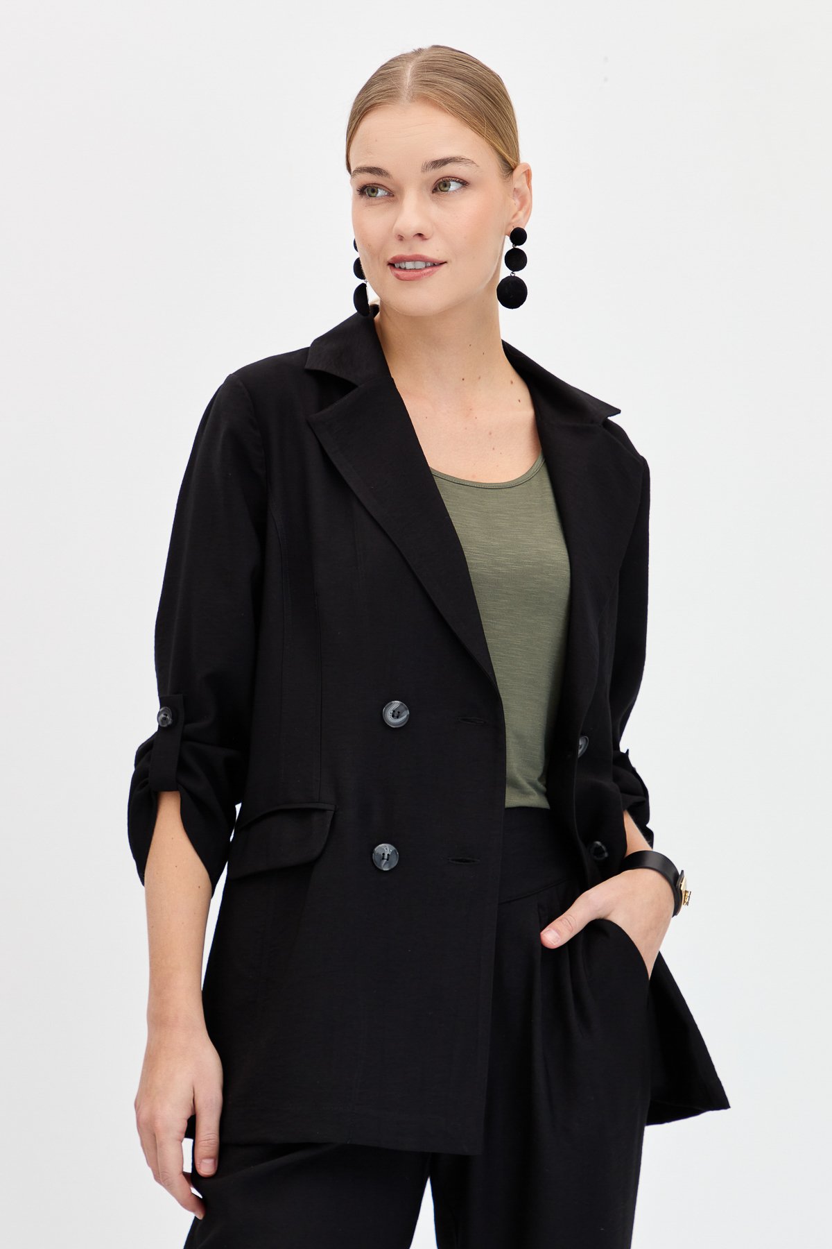 KMY24100Kadın Kruvaze Model Düğmeli Keten Ceket Siyah