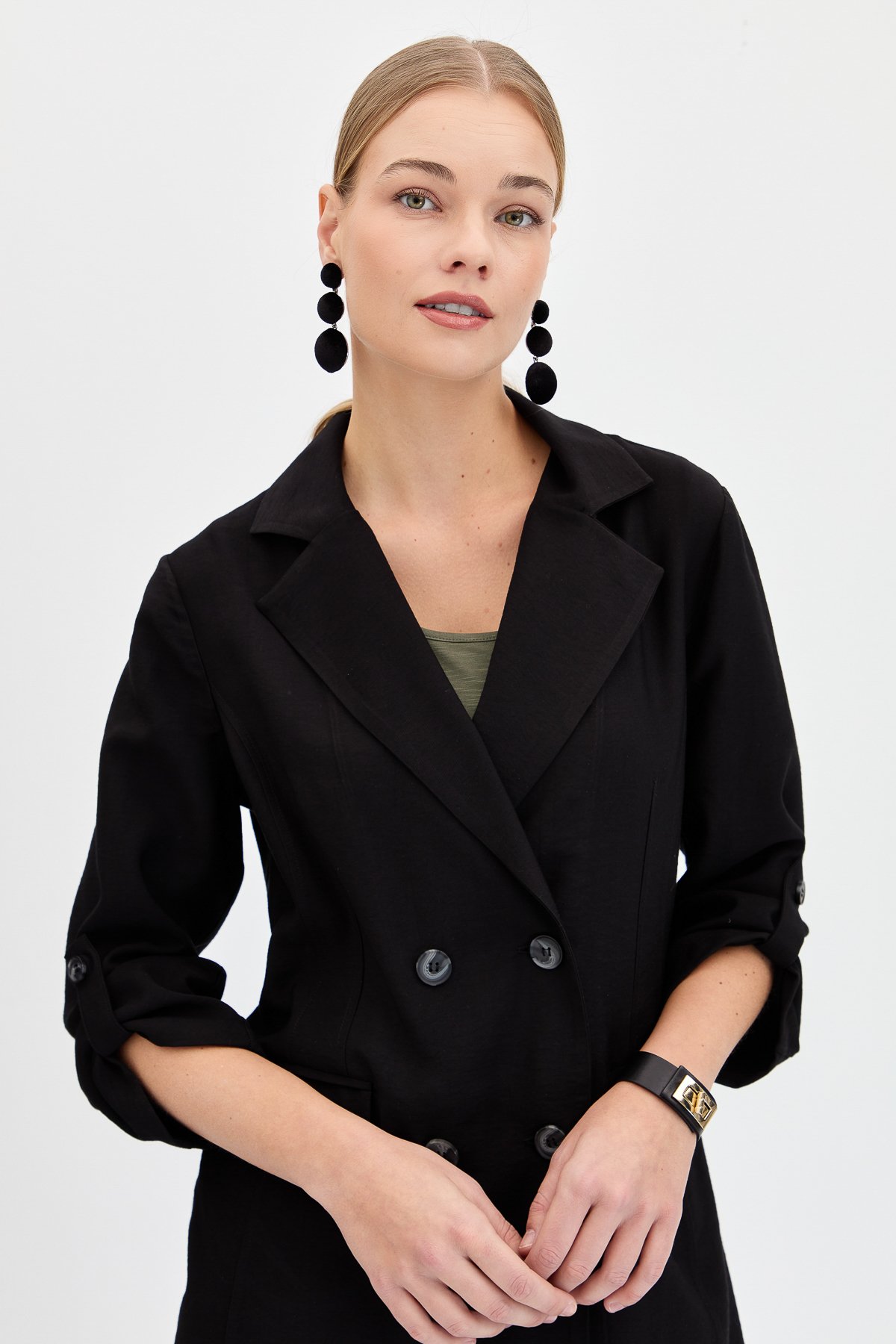 KMY24100Kadın Kruvaze Model Düğmeli Keten Ceket Siyah