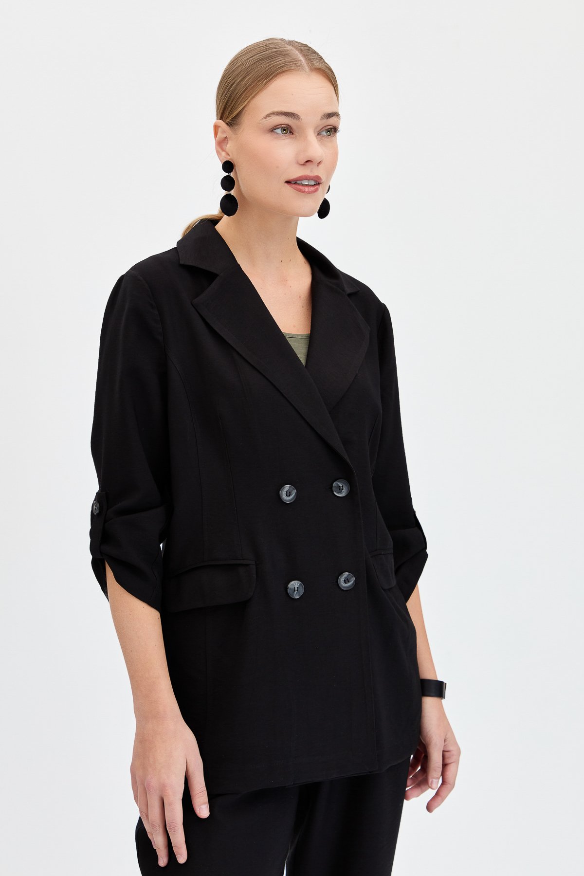 KMY24100Kadın Kruvaze Model Düğmeli Keten Ceket Siyah