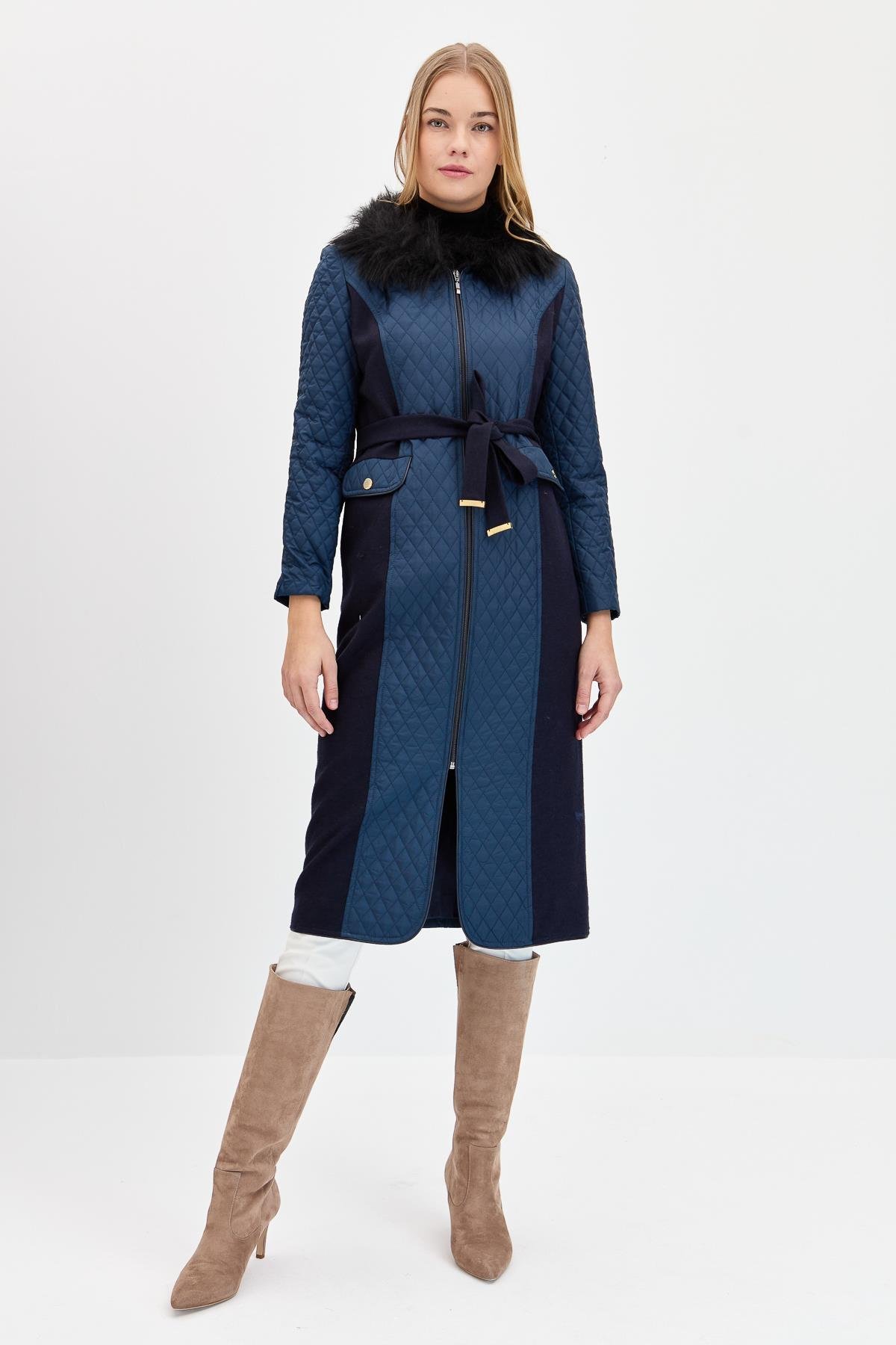 21366Kadın Kürklü Uzun Kollu Ceket Lacivert