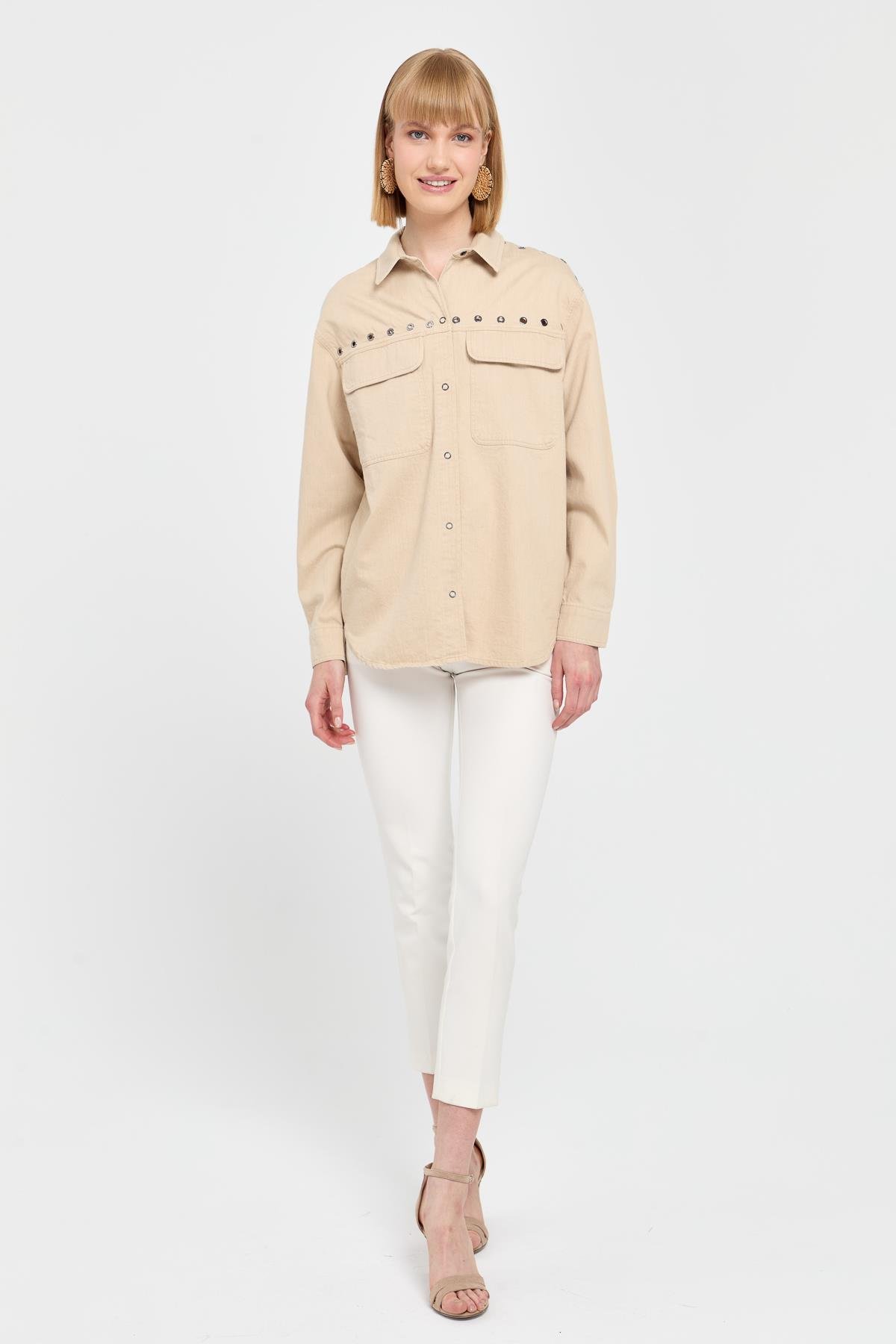 KMY24096Женская хлопковая рубашка с карманами