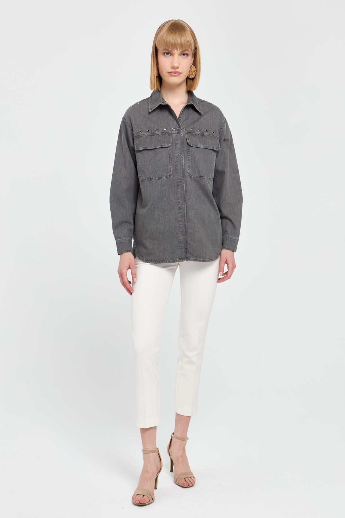 KMY24096Женская хлопковая рубашка с карманами