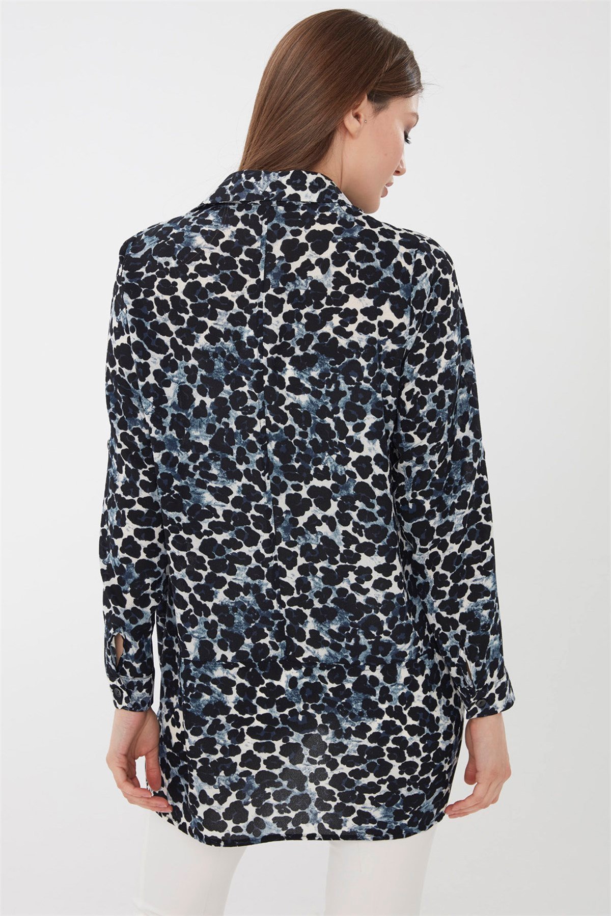 22804Kadın Leopar Desenli Gömlek İndigo