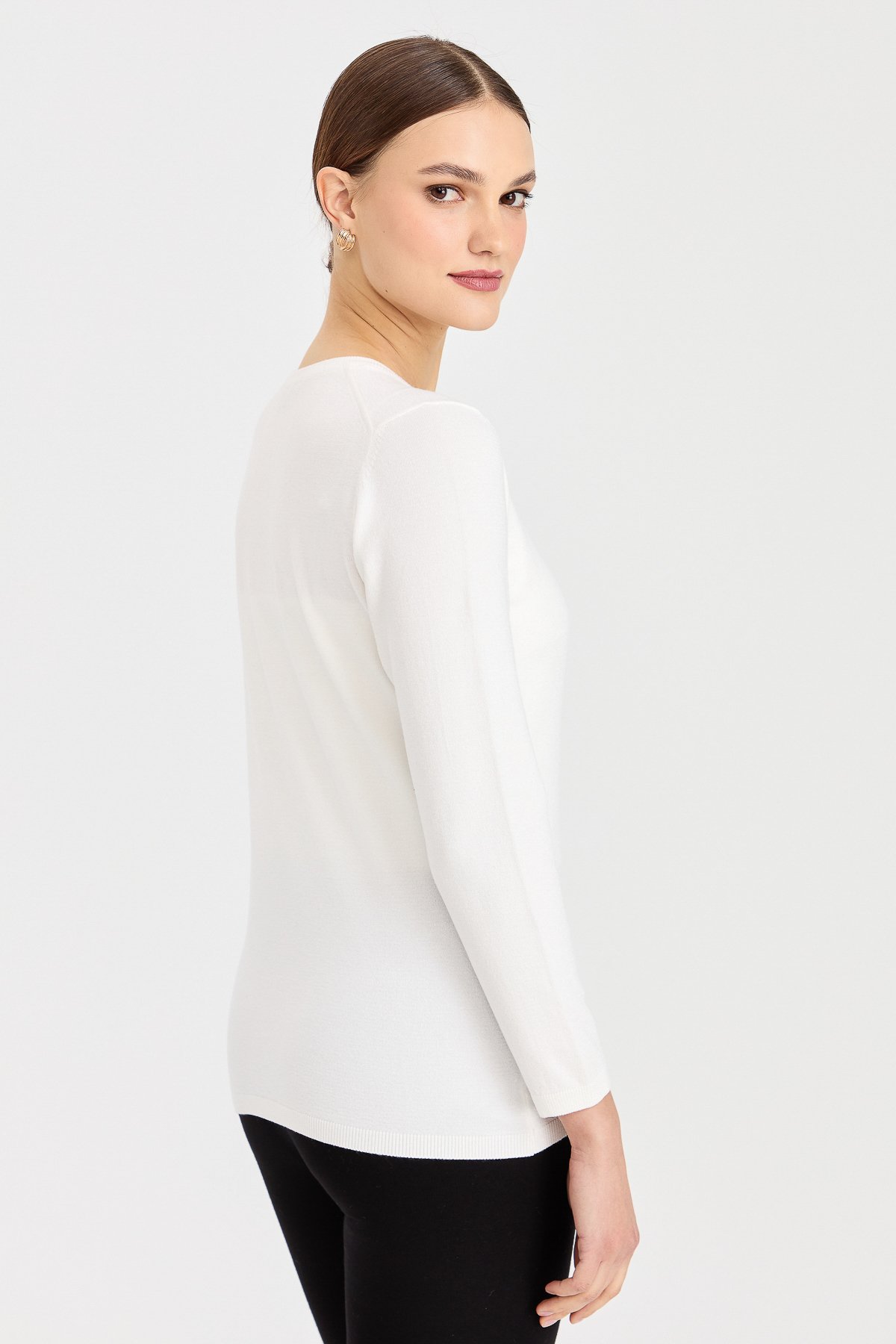 20015Kadın Likralı Uzun Kol Basic Sıfır Yaka Bluz Kemik