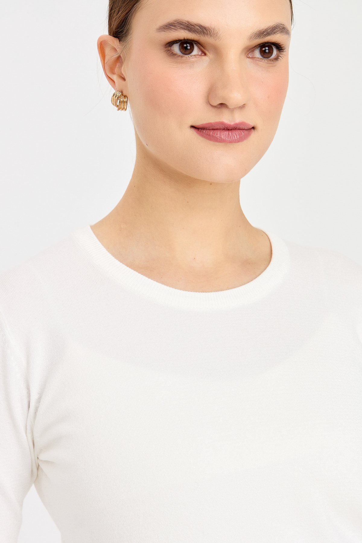 20015Kadın Likralı Uzun Kol Basic Sıfır Yaka Bluz Kemik