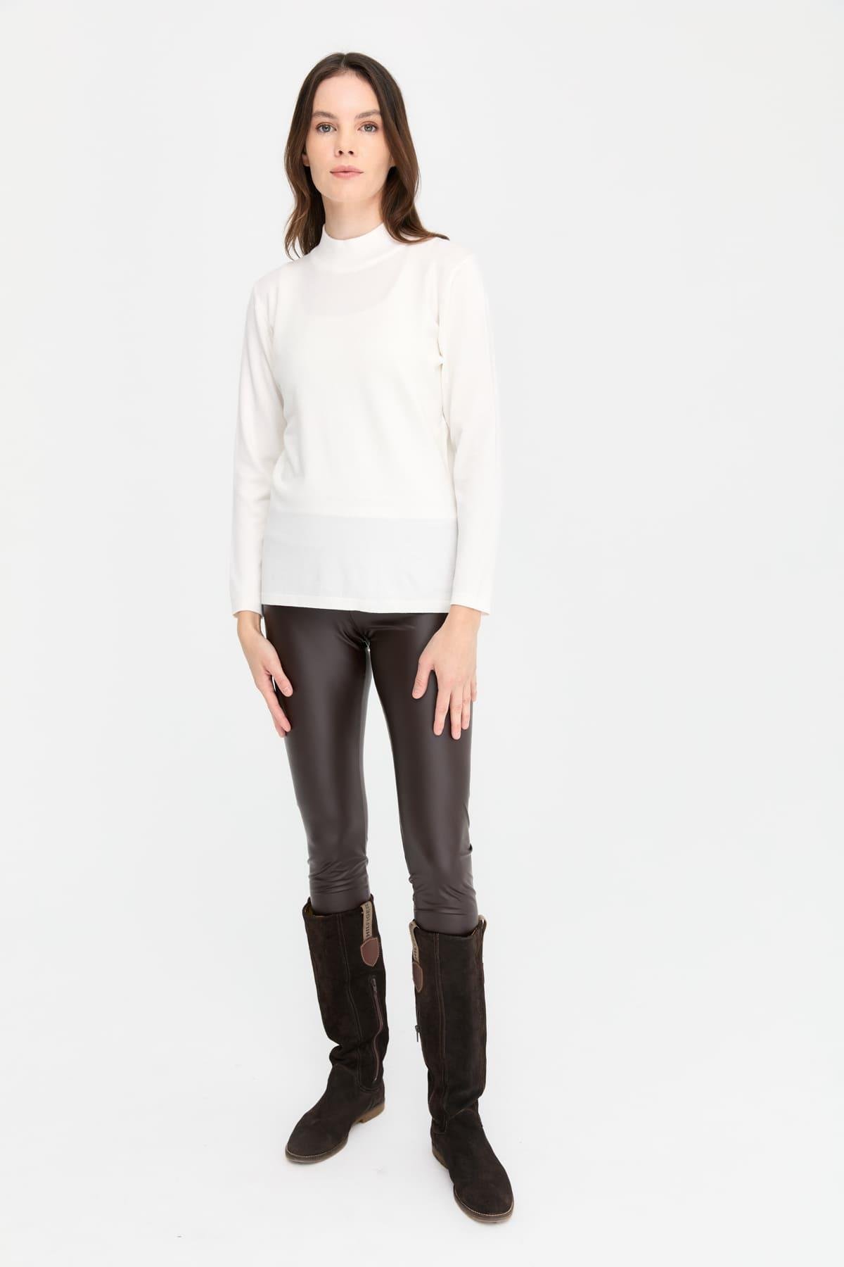 20016Kadın Likralı Uzun Kol Basic Yarım Balıkçı Bluz Kemik