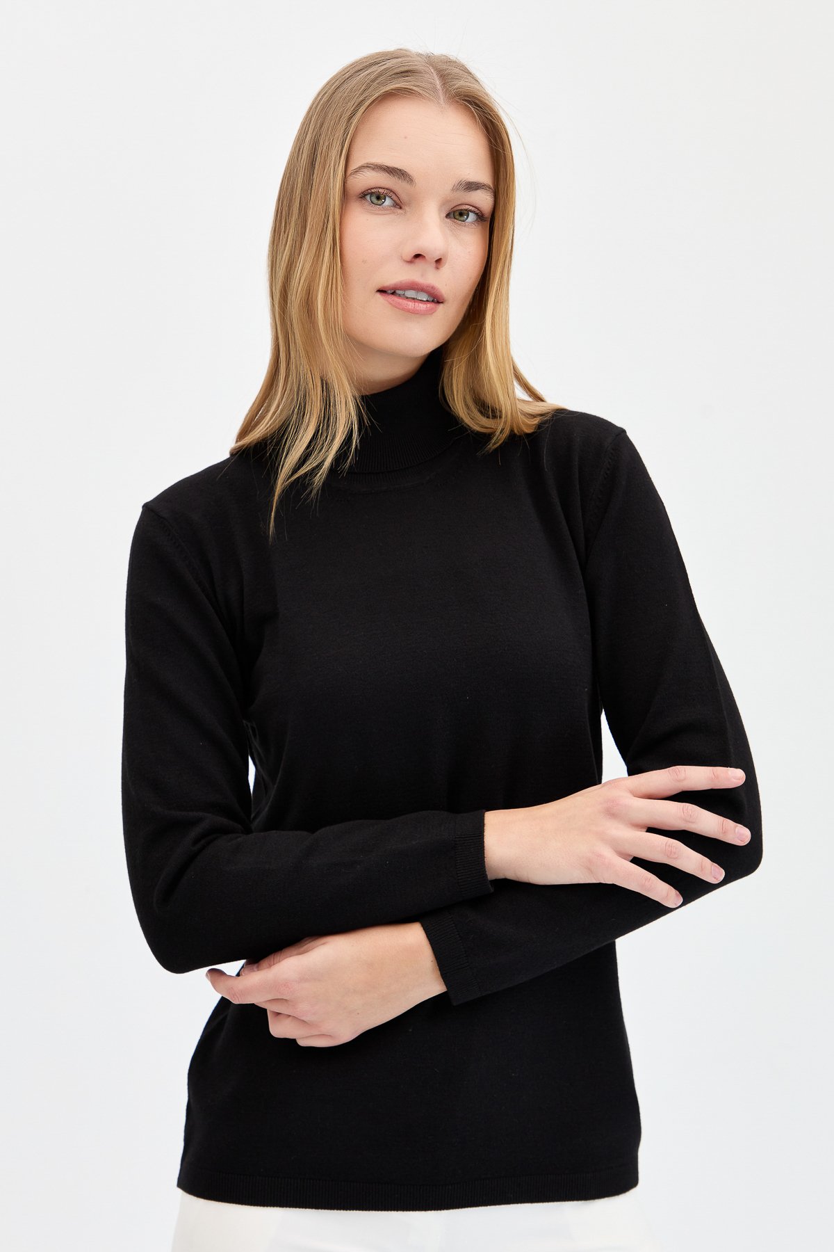 20017Женская базовая блузка из лайкры черный