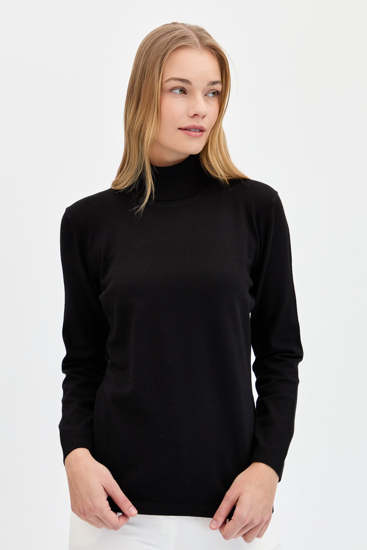 20017Женская базовая блузка из лайкры черный