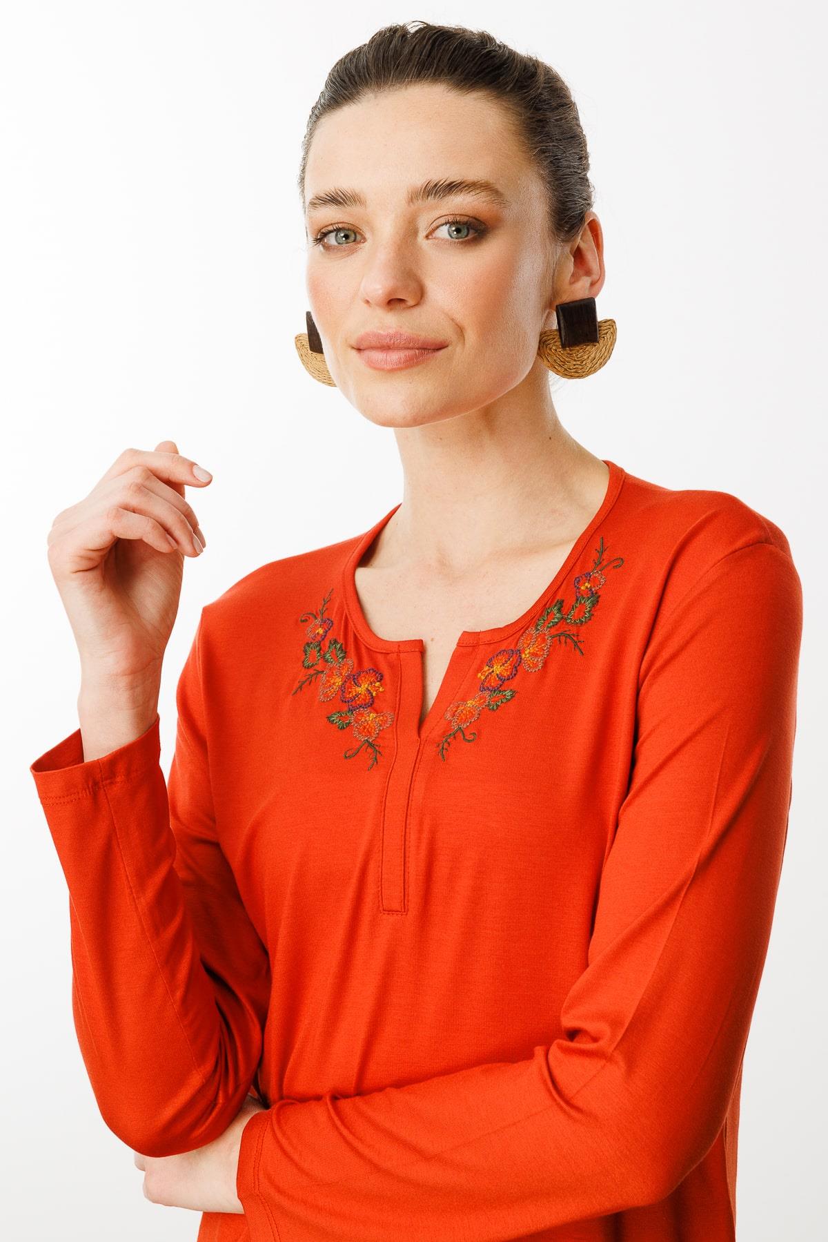 25702Kadın Nakış İşlemeli Uzun Kollu Penye Bluz Oranj
