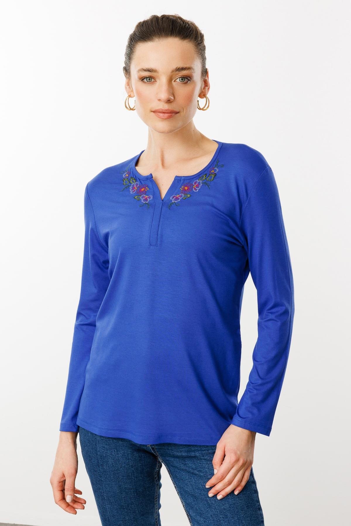 25702Kadın Nakış İşlemeli Uzun Kollu Penye Bluz Saks Mavi