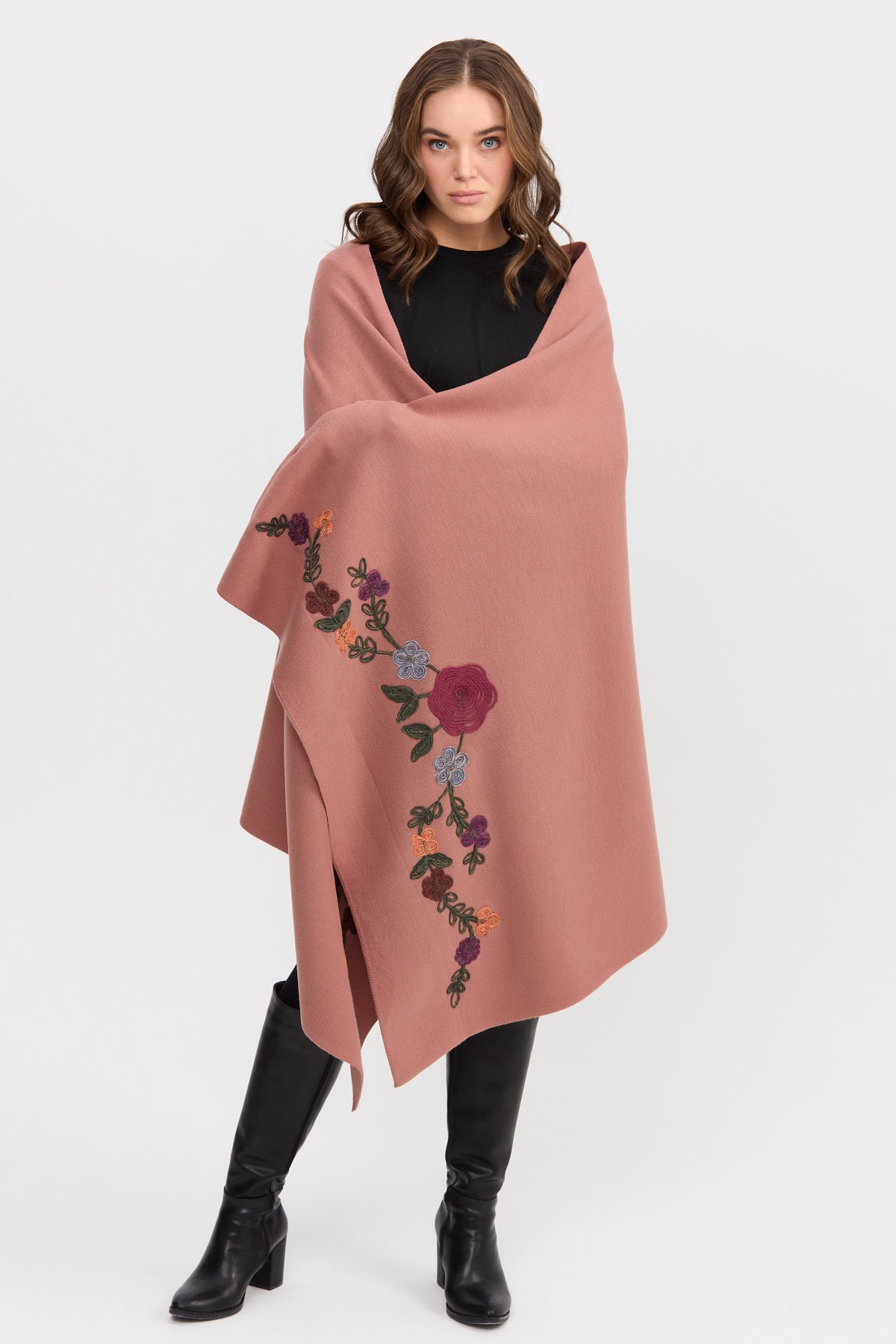 22175Kadın Nakışlı Büyük Şal G.Kurusu