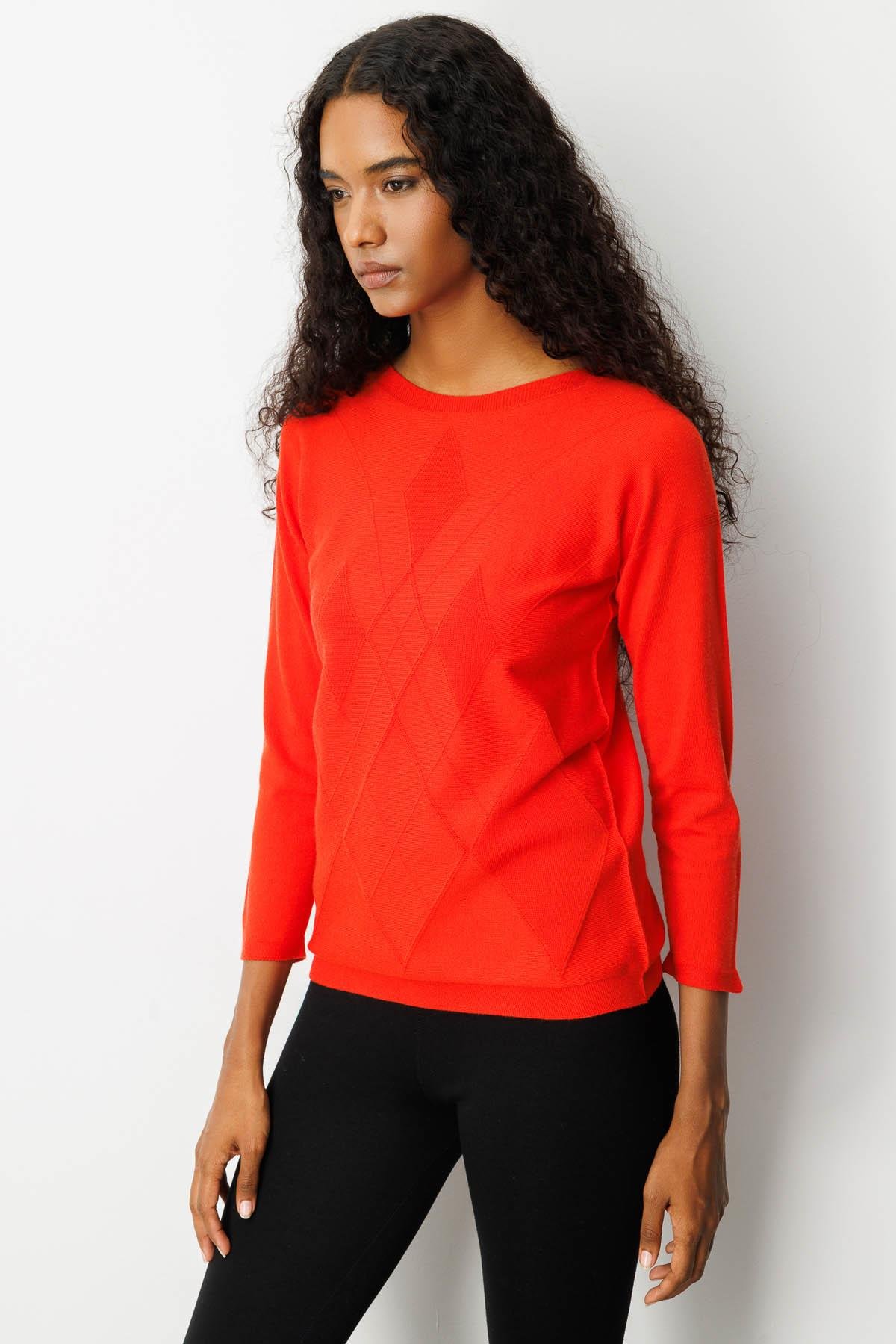 25254Kadın Önü Baklavalı Yan Örgü Kazak Mercan