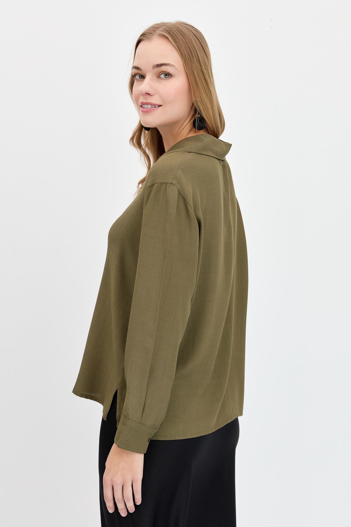 KMY24081Kadın Önü Broşlu Maroken Gömlek Haki