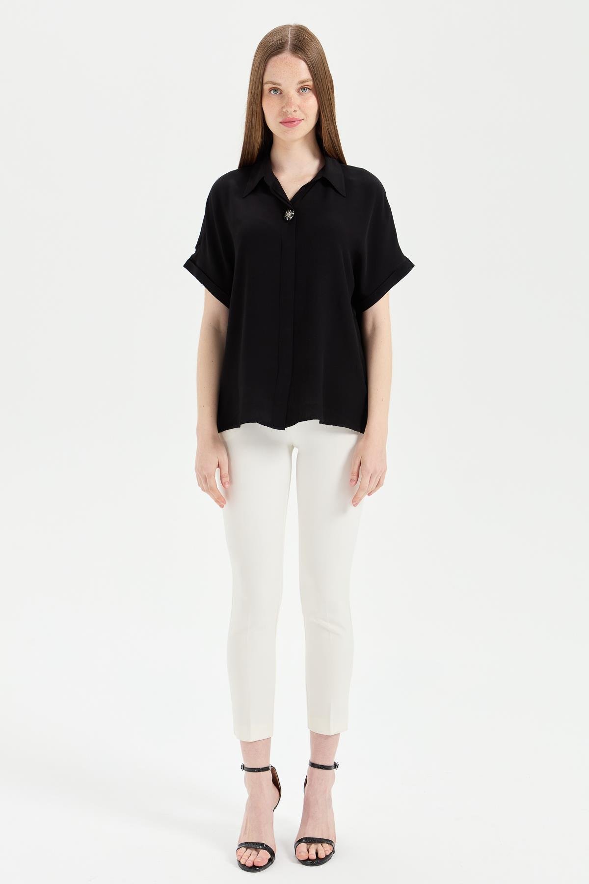 KMY24064Женская рубашка с брошью спереди