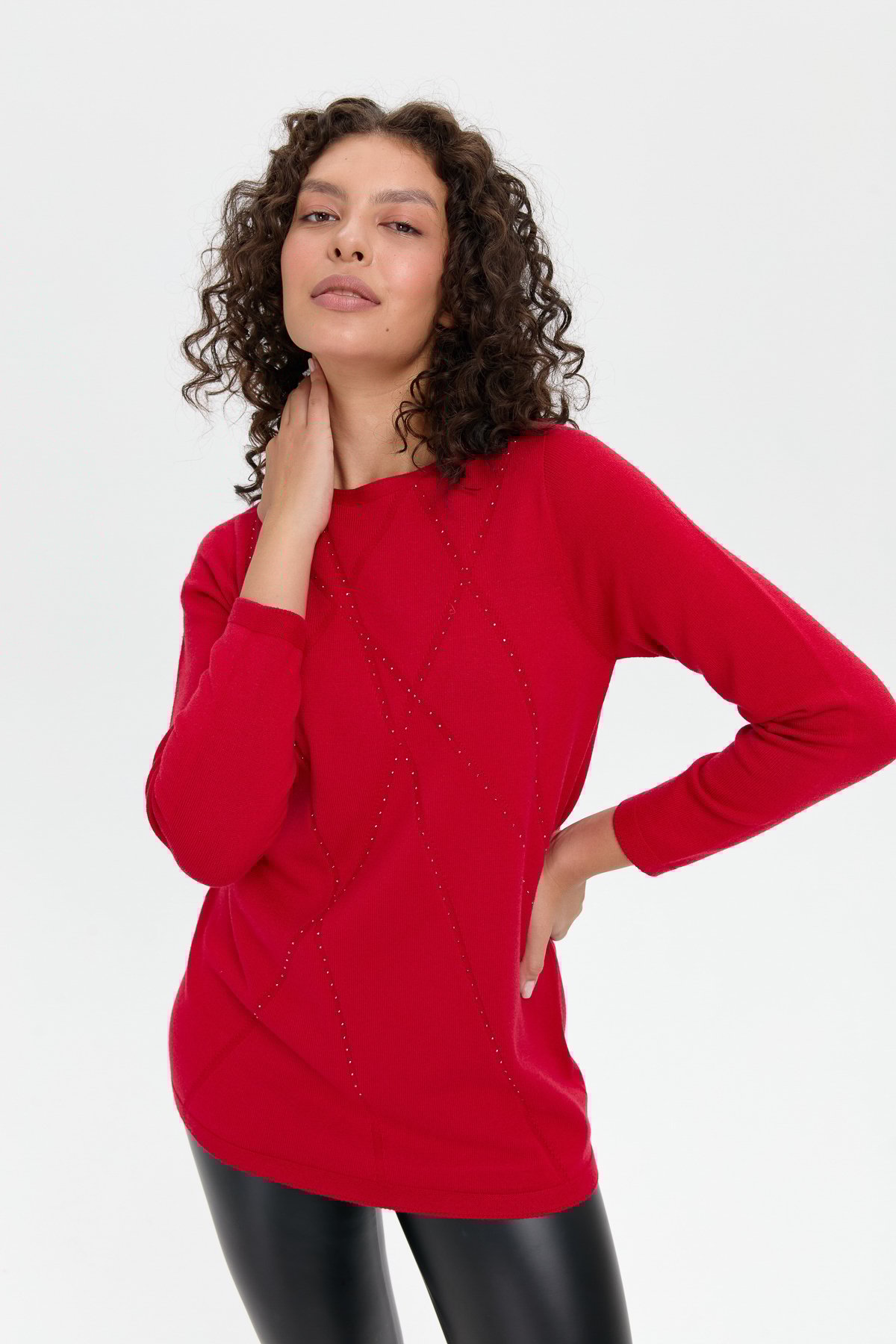 24190Kadın Önü Çapraz Desenli Taşlı Dikişsiz Kazak K.Kırmızı