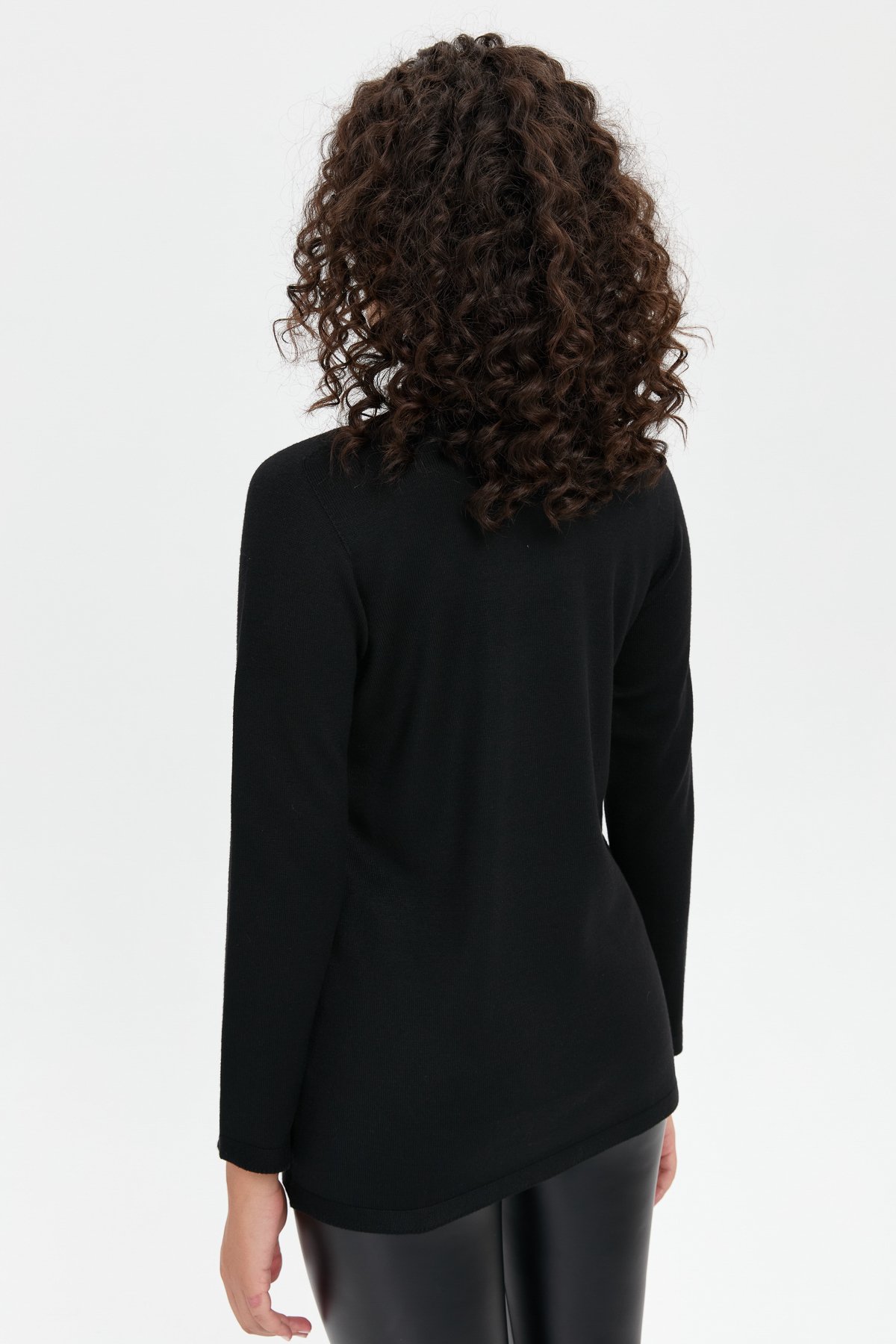 24190Kadın Önü Çapraz Desenli Taşlı Dikişsiz Kazak Siyah