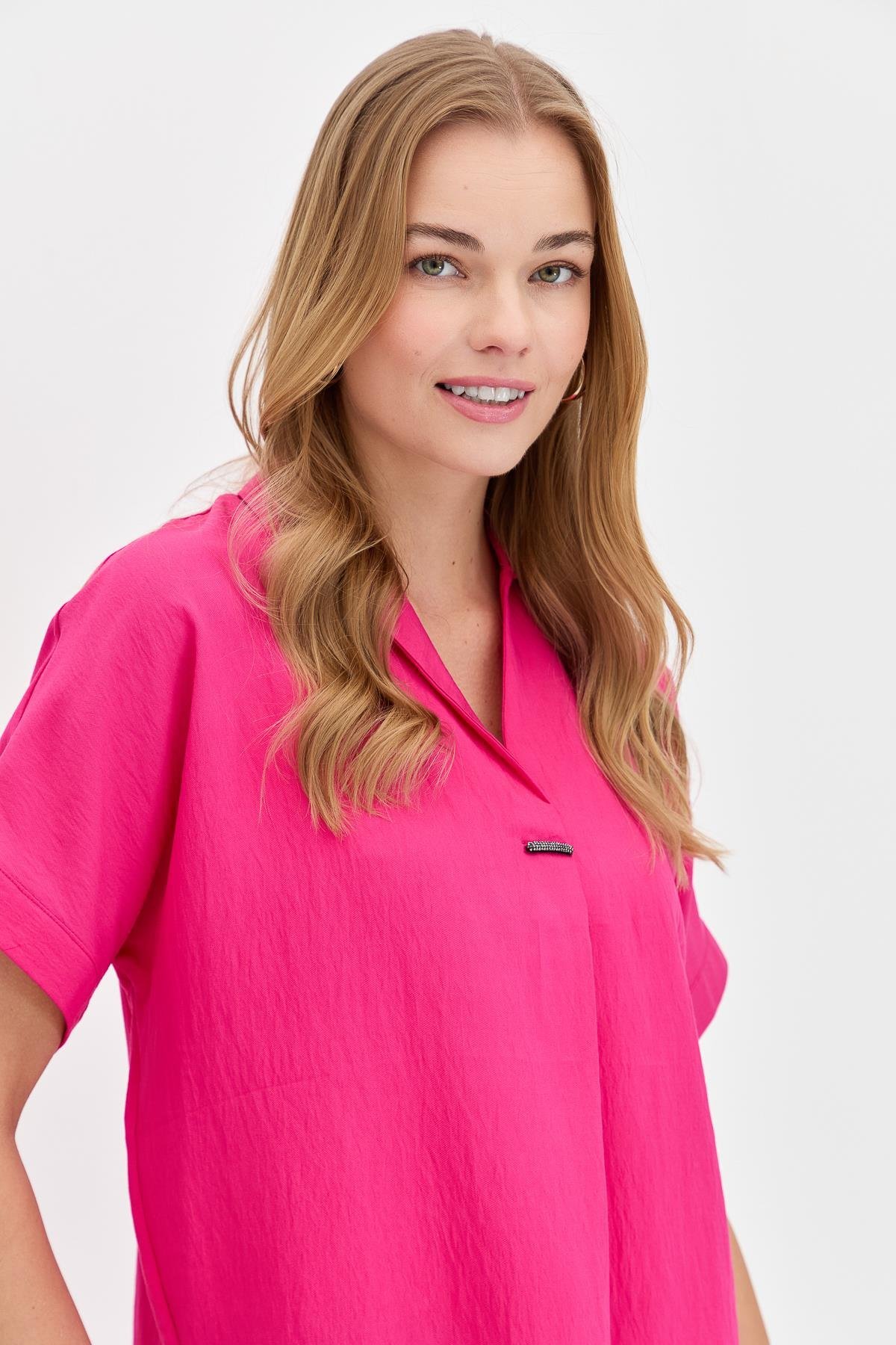 23459Kadın Önü Tokalı Bluz Pembe